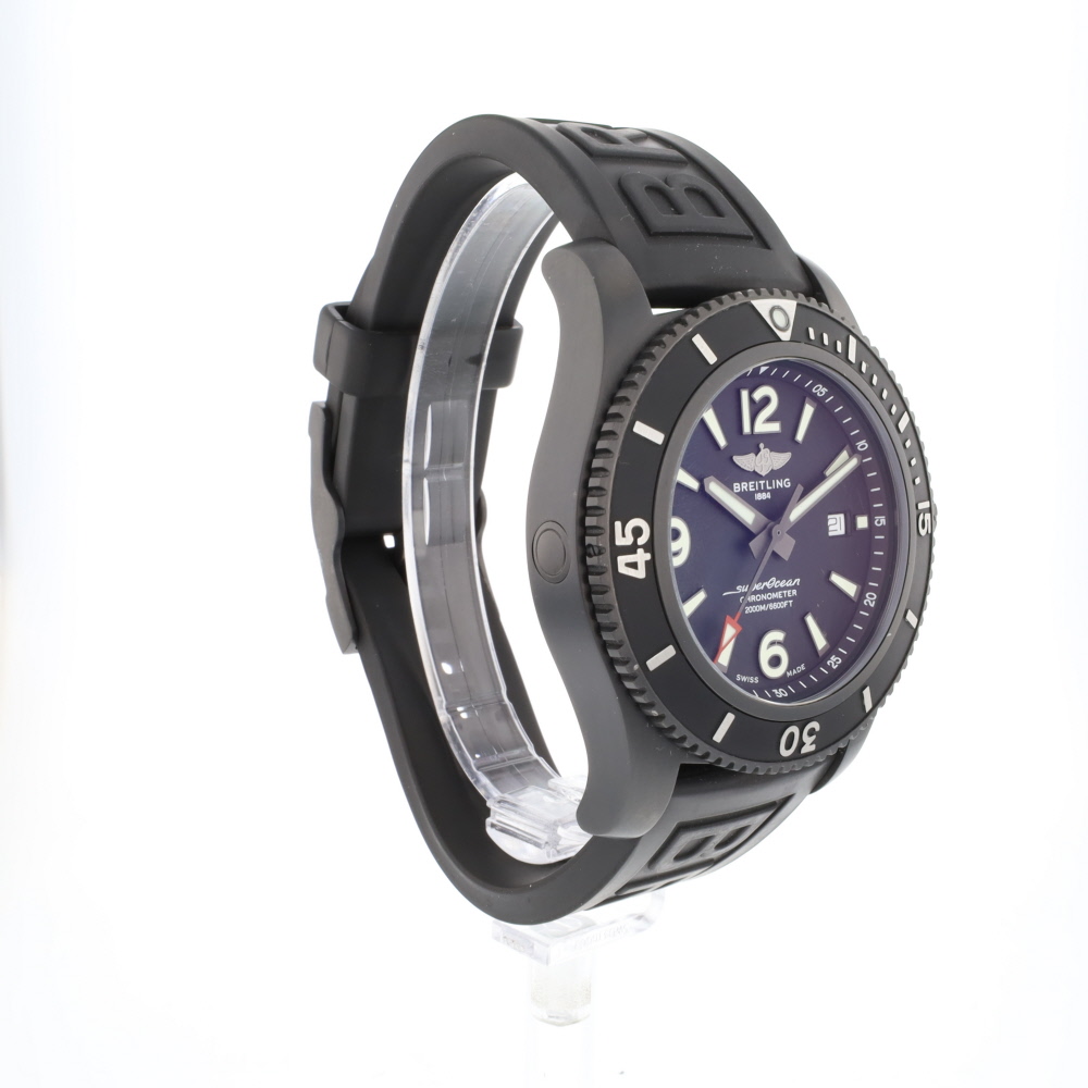 Breitling Superocean M17368