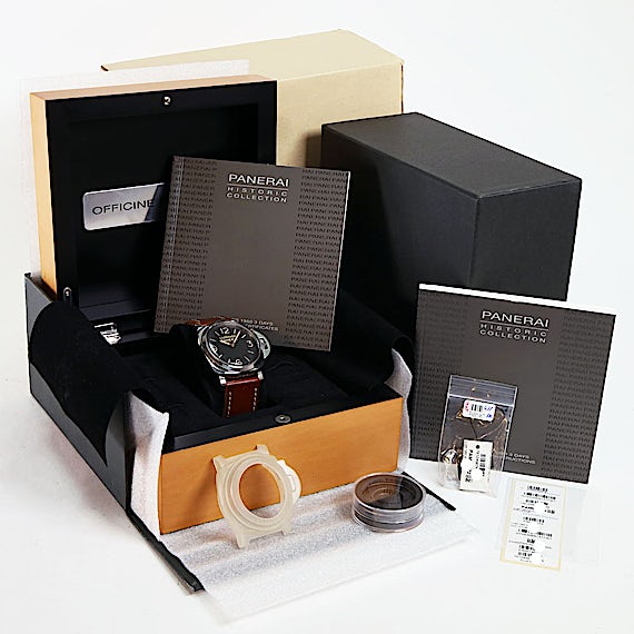 Panerai Luminor PAM00372 PAM 372  Panerai Luminor PAM00372 PAM 372