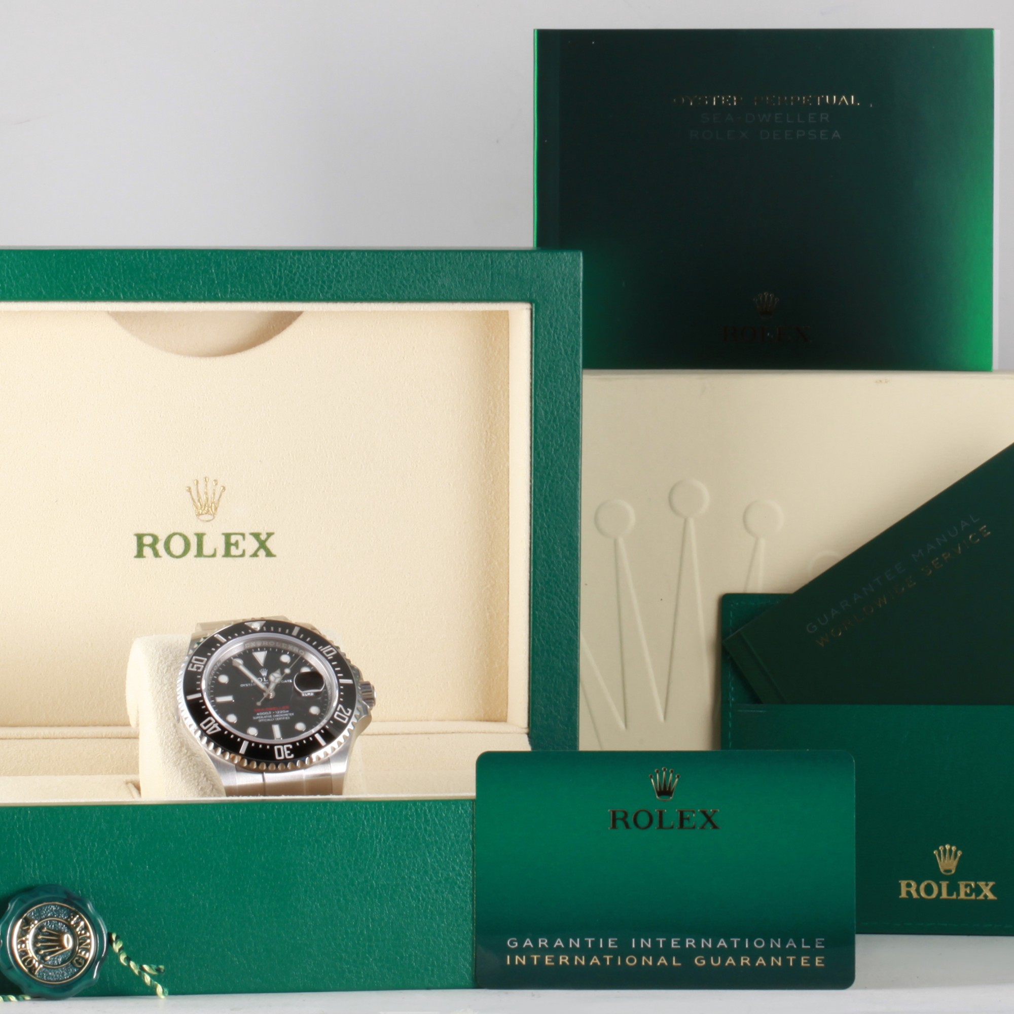 Rolex Sea-Dweller 126600