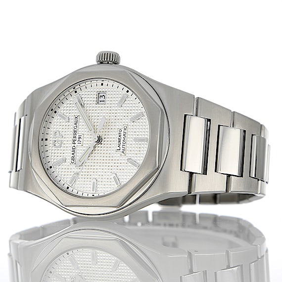 Girard Perregaux Laureato 81005-11-131-11A Girard Perregaux Laureato 81005-11-131-11A