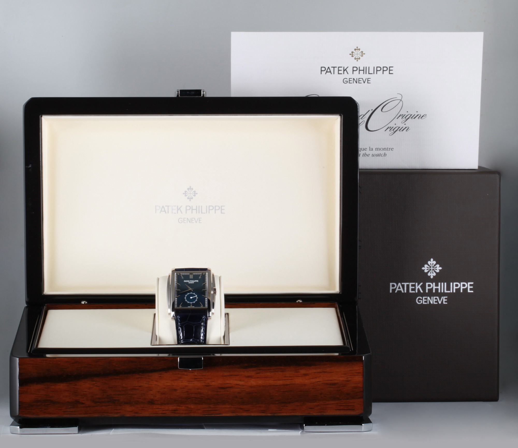 Patek Philippe Gondolo 5124G - 011