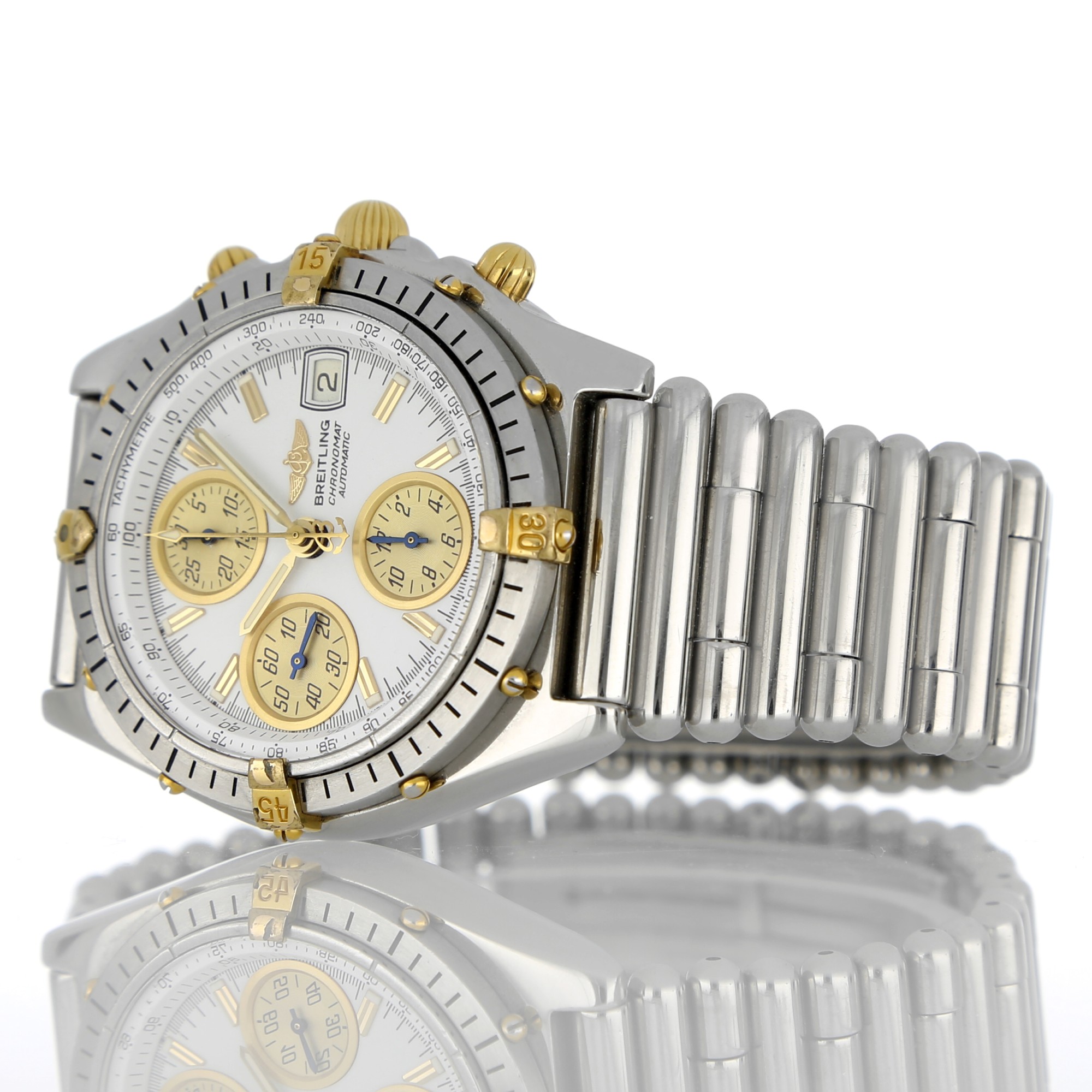 BREITLING Chronomat Boîtier en acier, lunette tournante tach