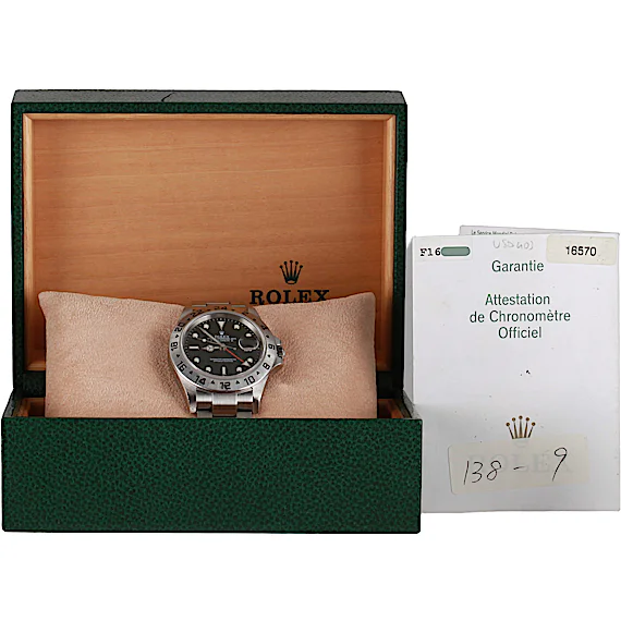 Rolex Explorer II 16570 Rolex Explorer II 16570