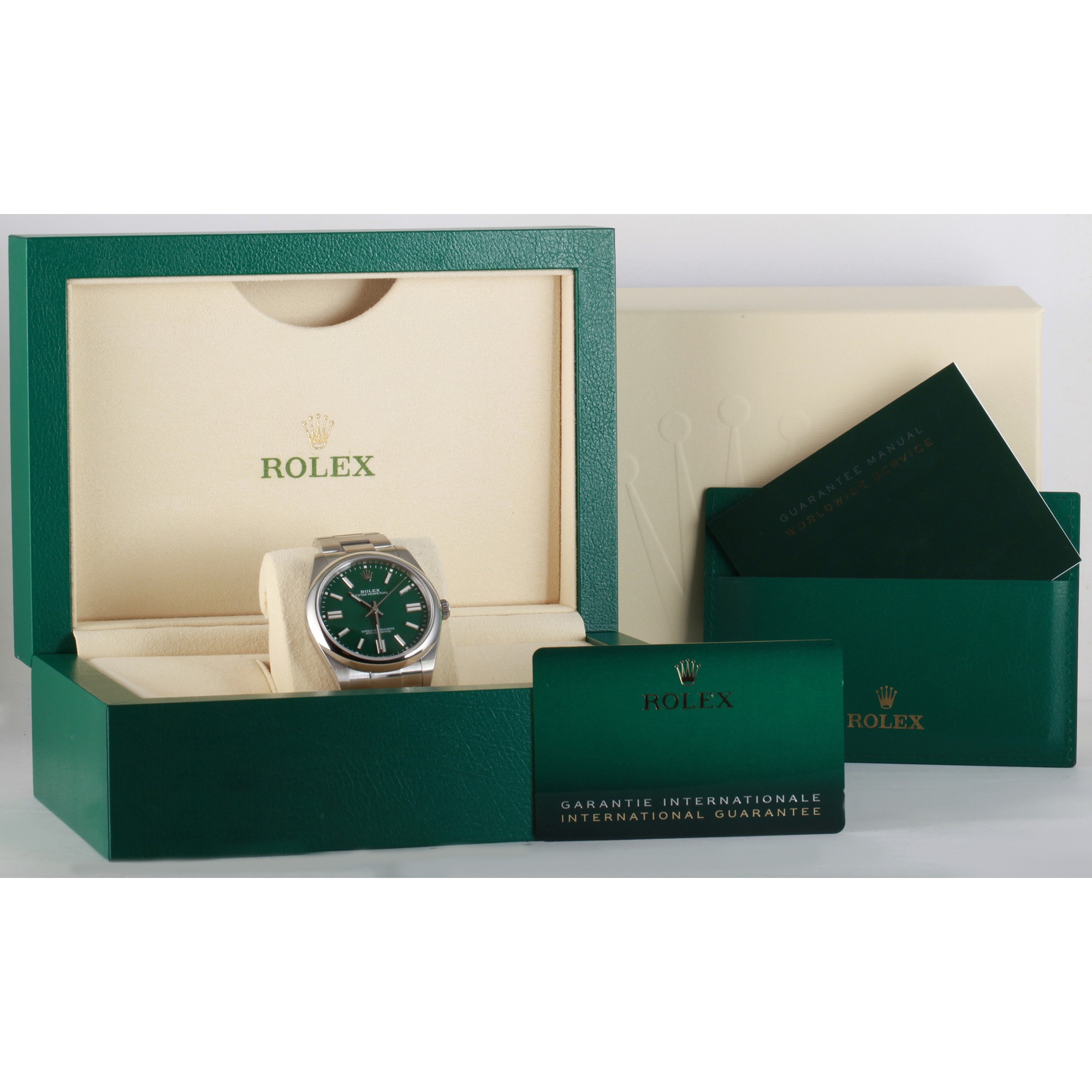 Rolex Oyster Perpetual 124300