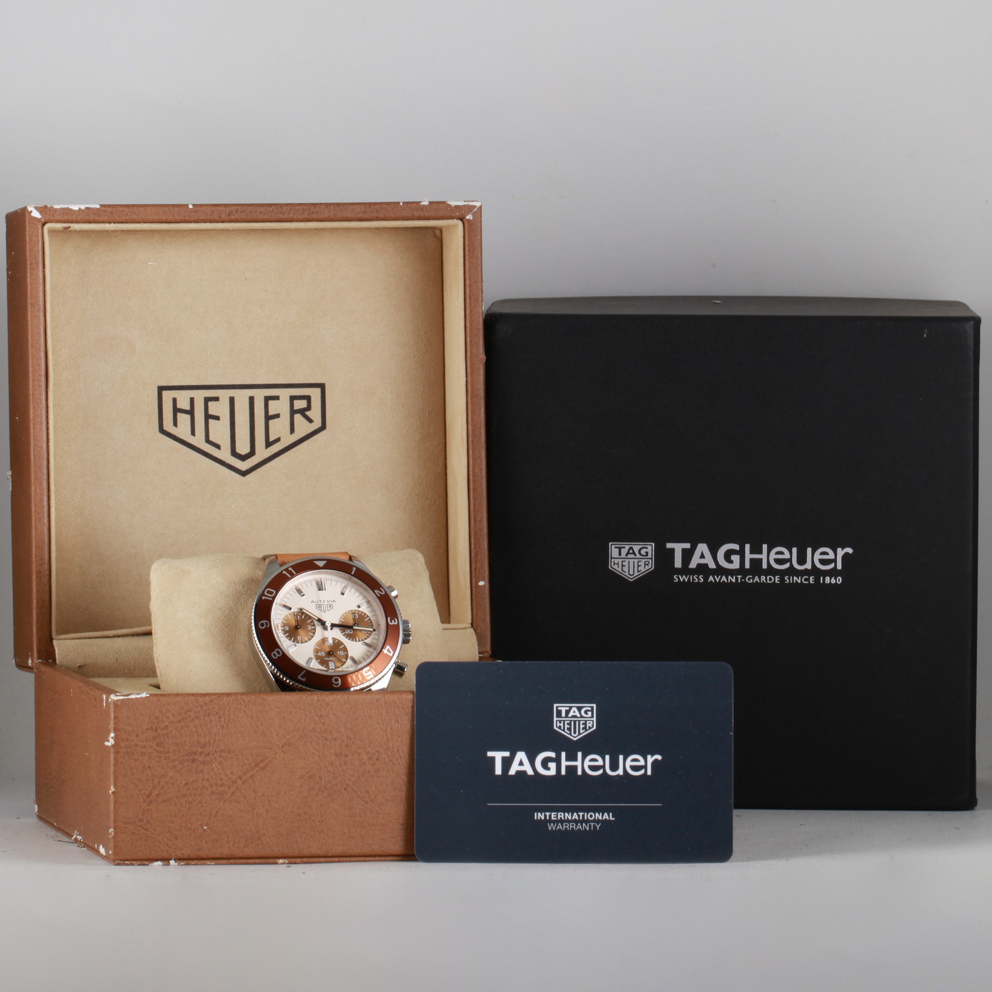TAG Heuer Autavia CBE2113