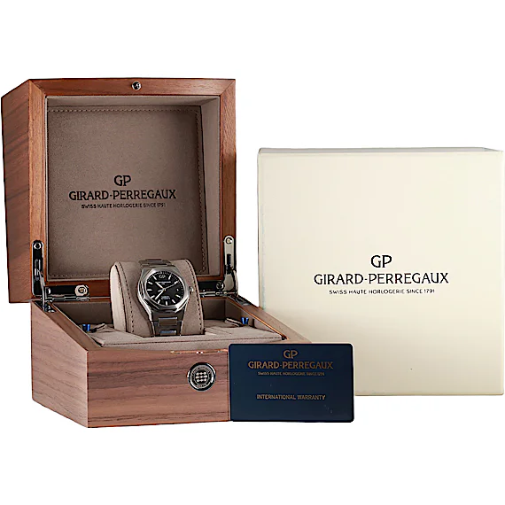 Girard Perregaux Laureato 81005-11-632-11A Girard Perregaux Laureato 81005-11-632-11A