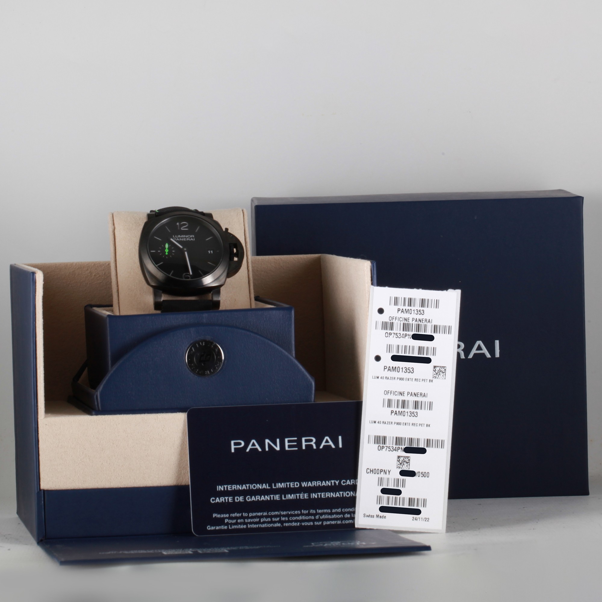 Panerai Luminor PAM01353