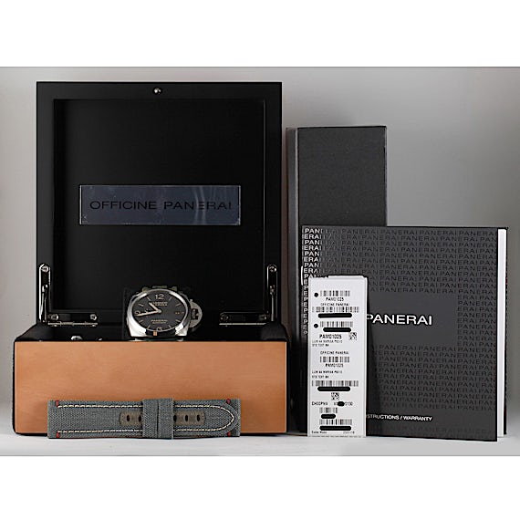 Panerai Luminor PAM01025 Panerai Luminor PAM01025