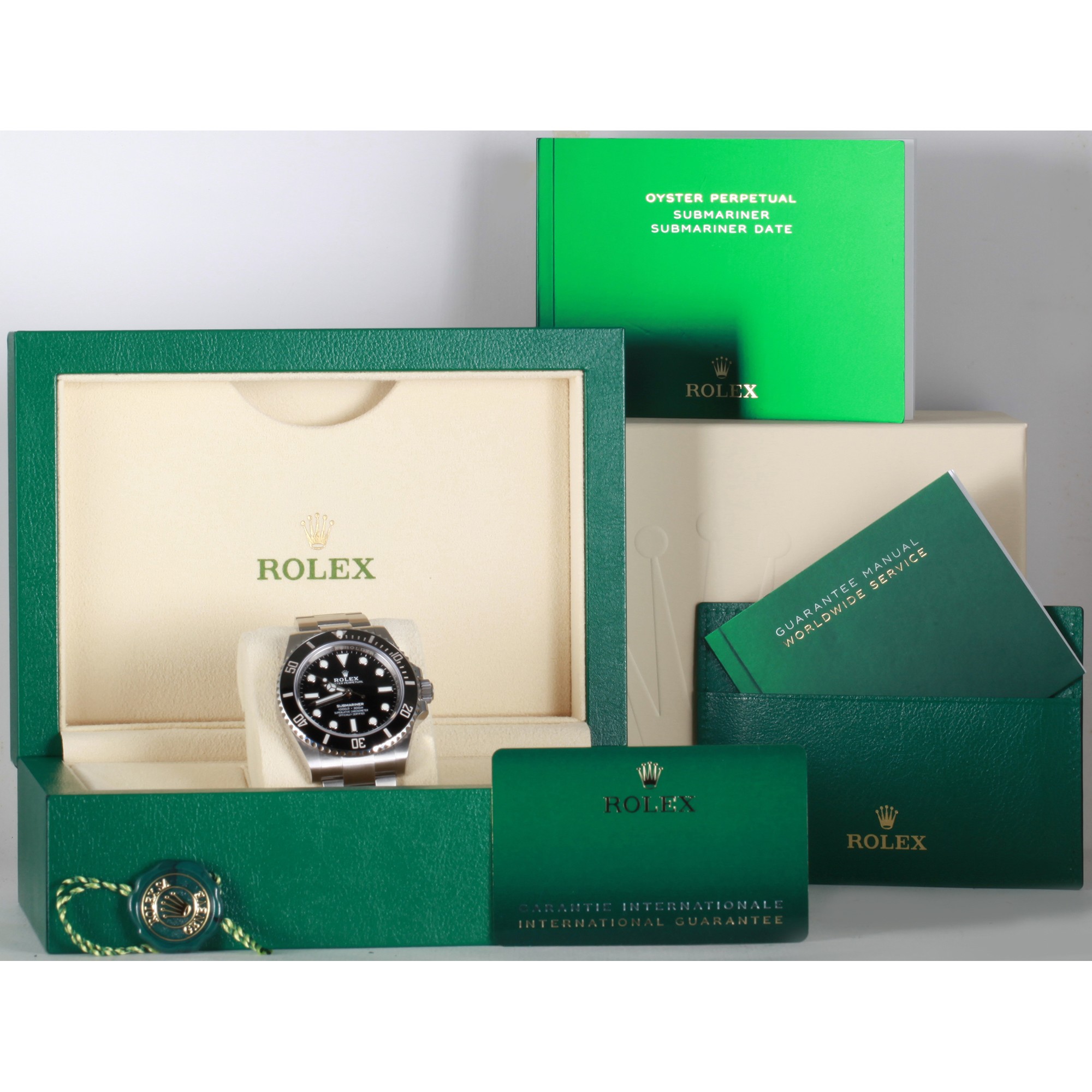 Rolex Submariner 124060