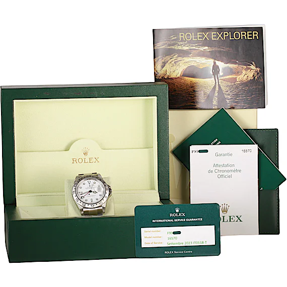 Rolex Explorer II 16570 Rolex Explorer II 16570