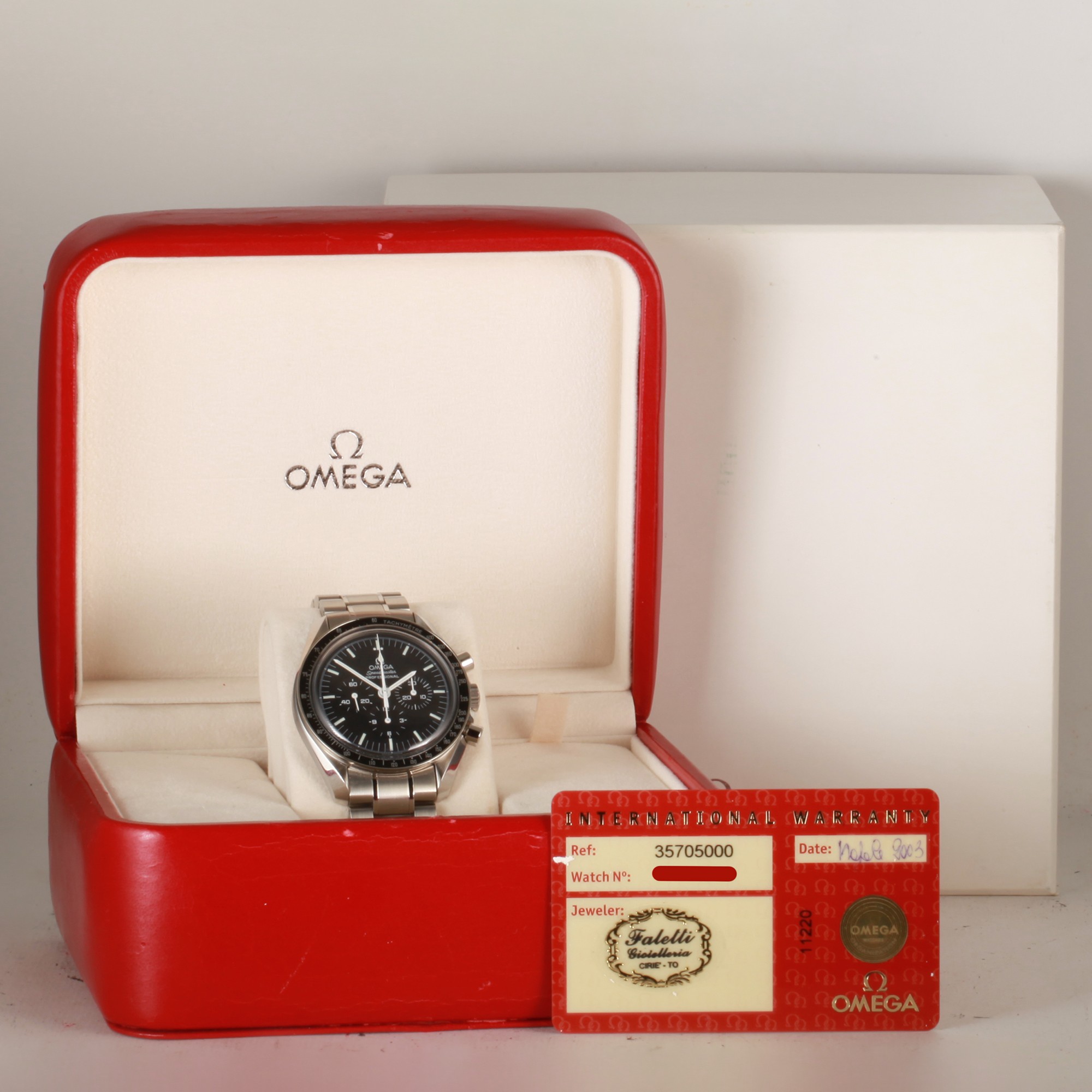 Omega Speedmaster 35705000