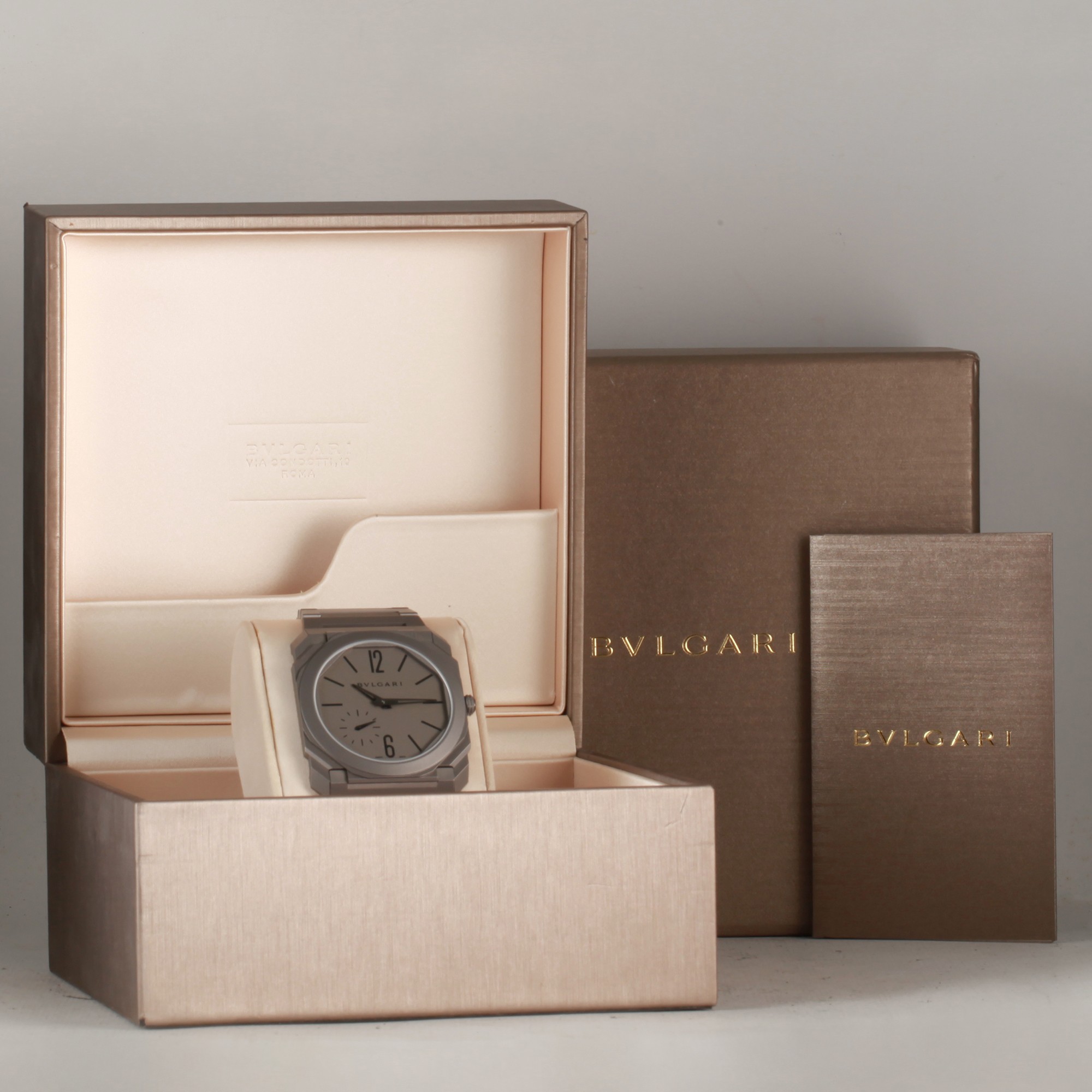 Bulgari Octo Finissimo BGO 40 T XT