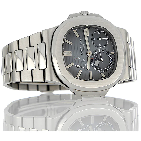 Patek Philippe Nautilus 5712/1A Patek Philippe Nautilus 5712/1A