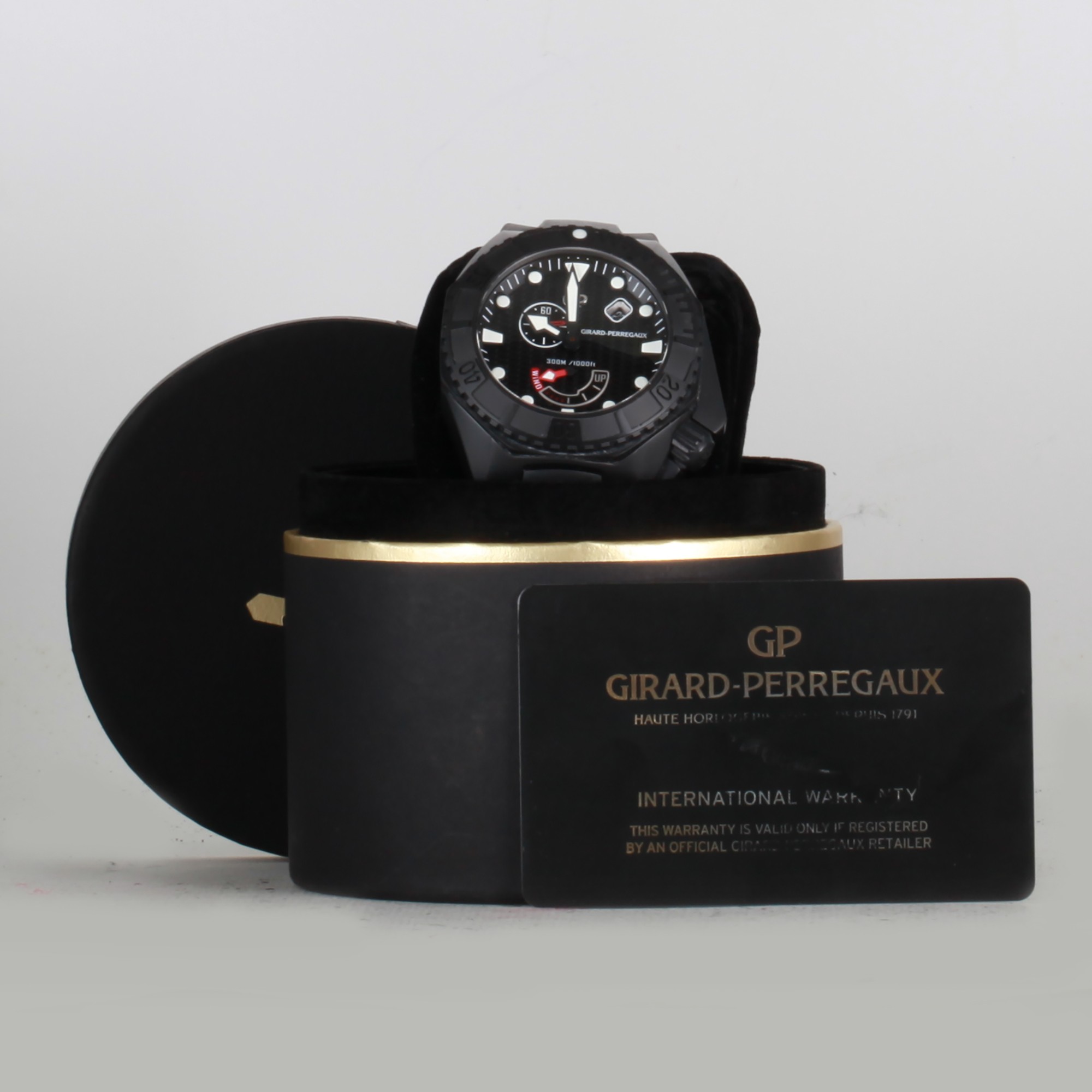 Girard Perregaux Sea Hawk 49960-32-632-FK6A