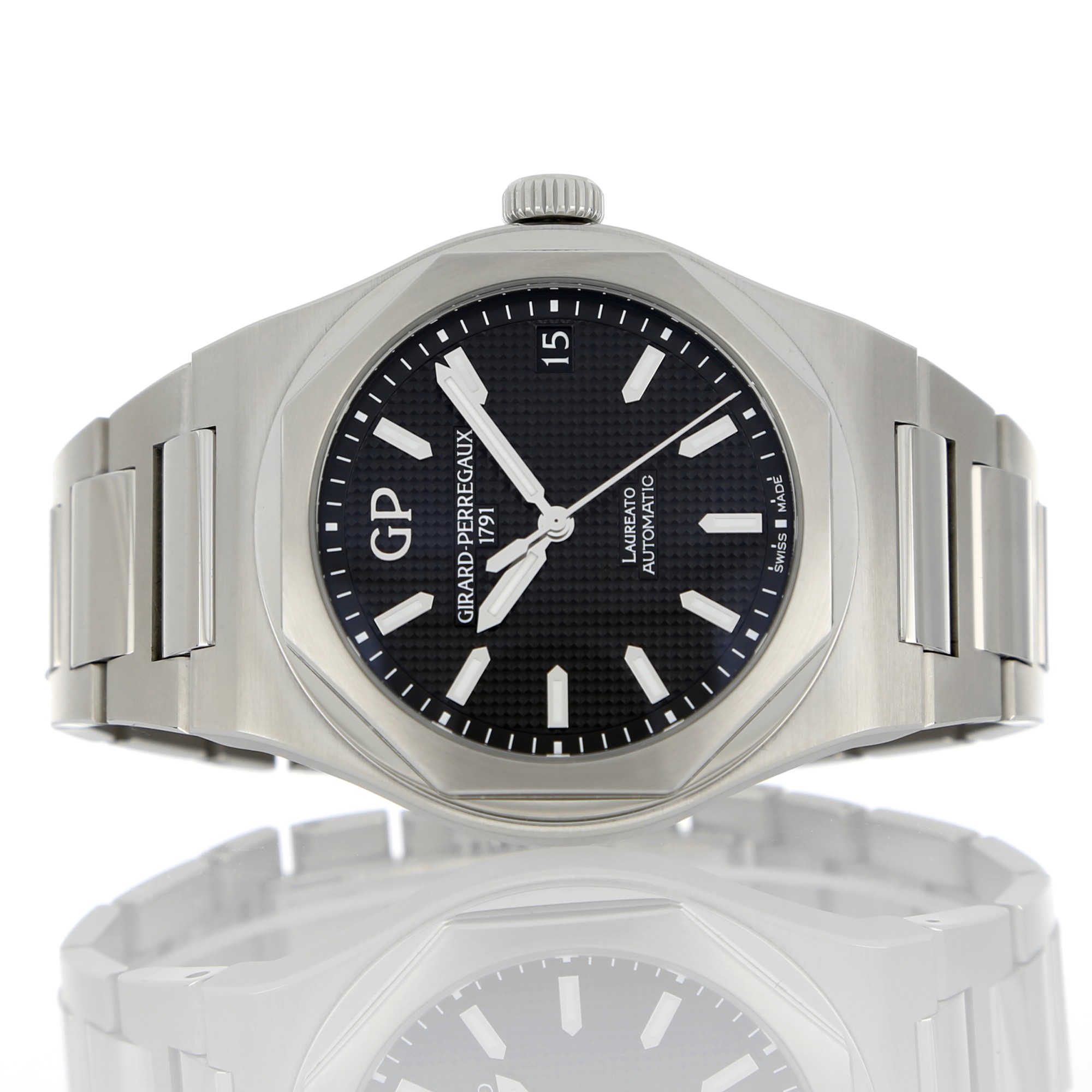 Girard Perregaux Laureato 81010-11-634-11A
