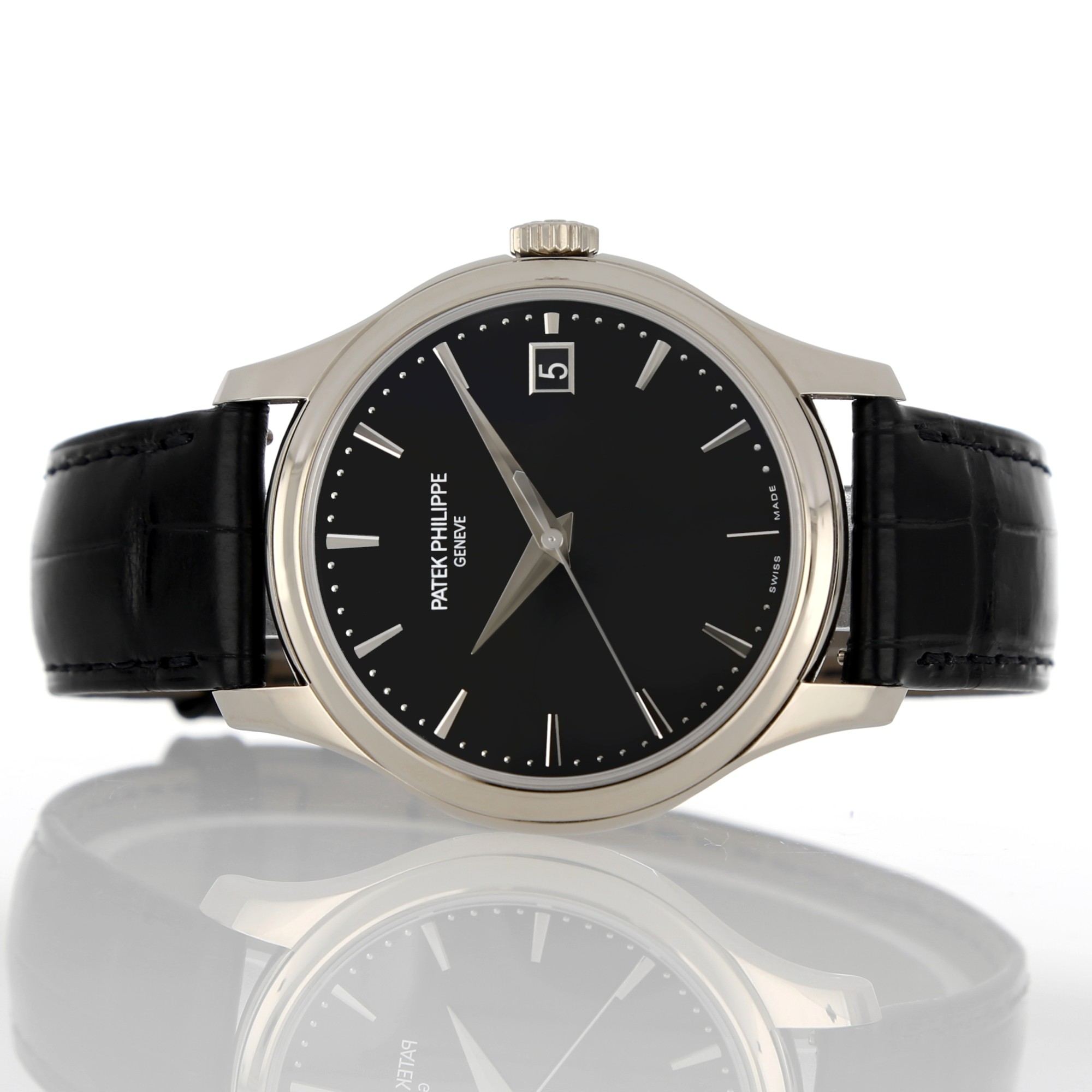 Patek Philippe Calatrava 5227G-010
