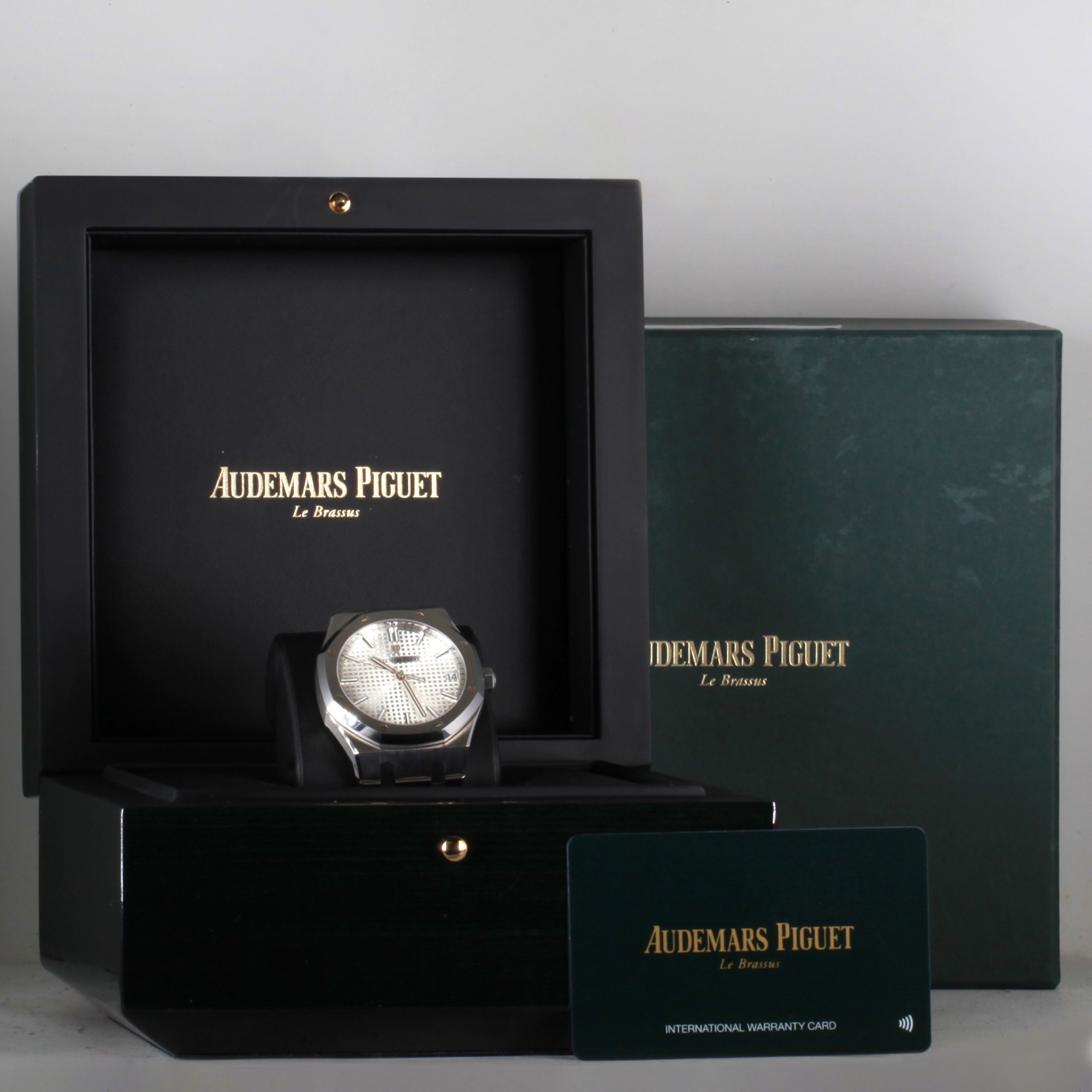 Audemars Piguet Royal Oak 15500ST.OO.1220ST.04