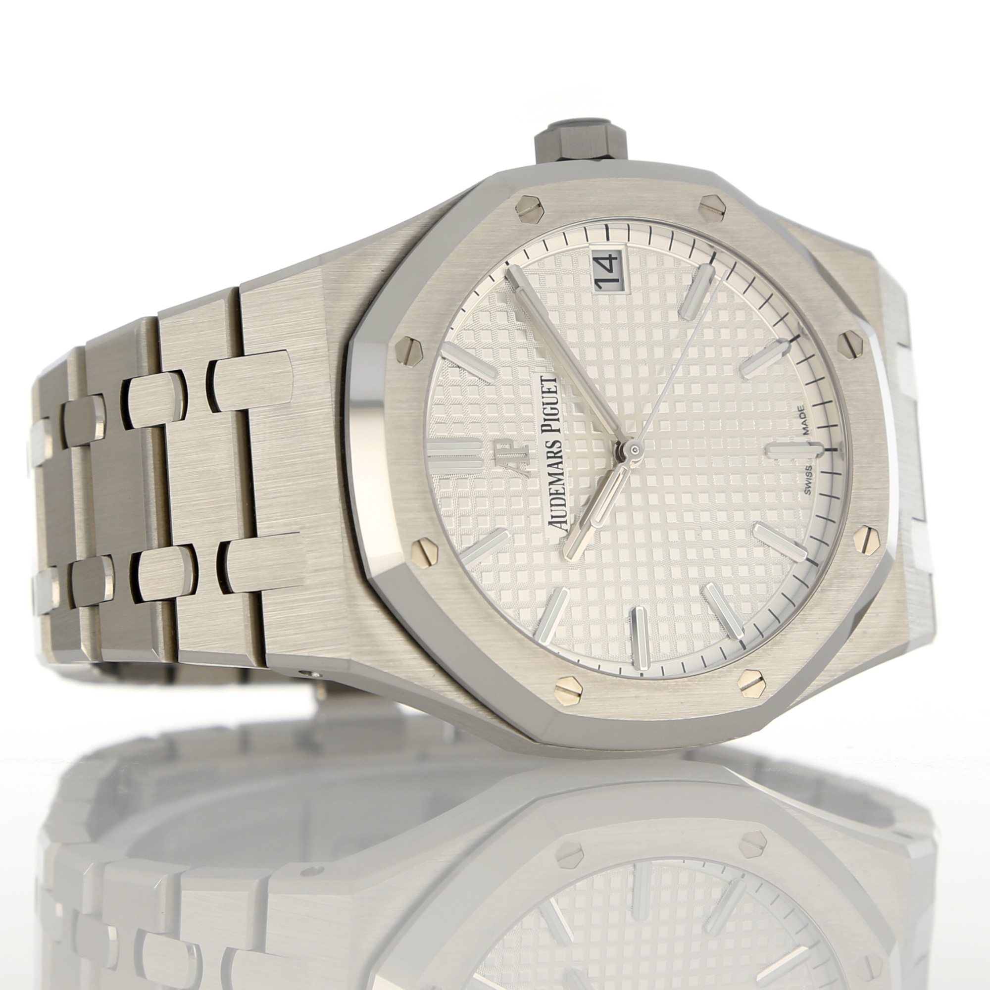 Audemars Piguet Royal Oak 15500ST.OO.1220ST.04