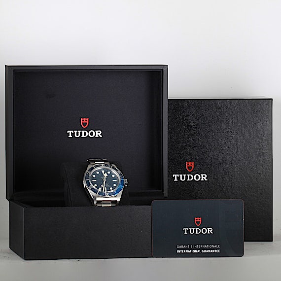 Tudor Black Bay 79030B Tudor Black Bay 79030B