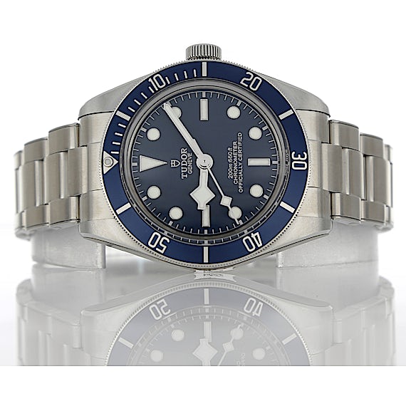 Tudor Black Bay 79030B Tudor Black Bay 79030B