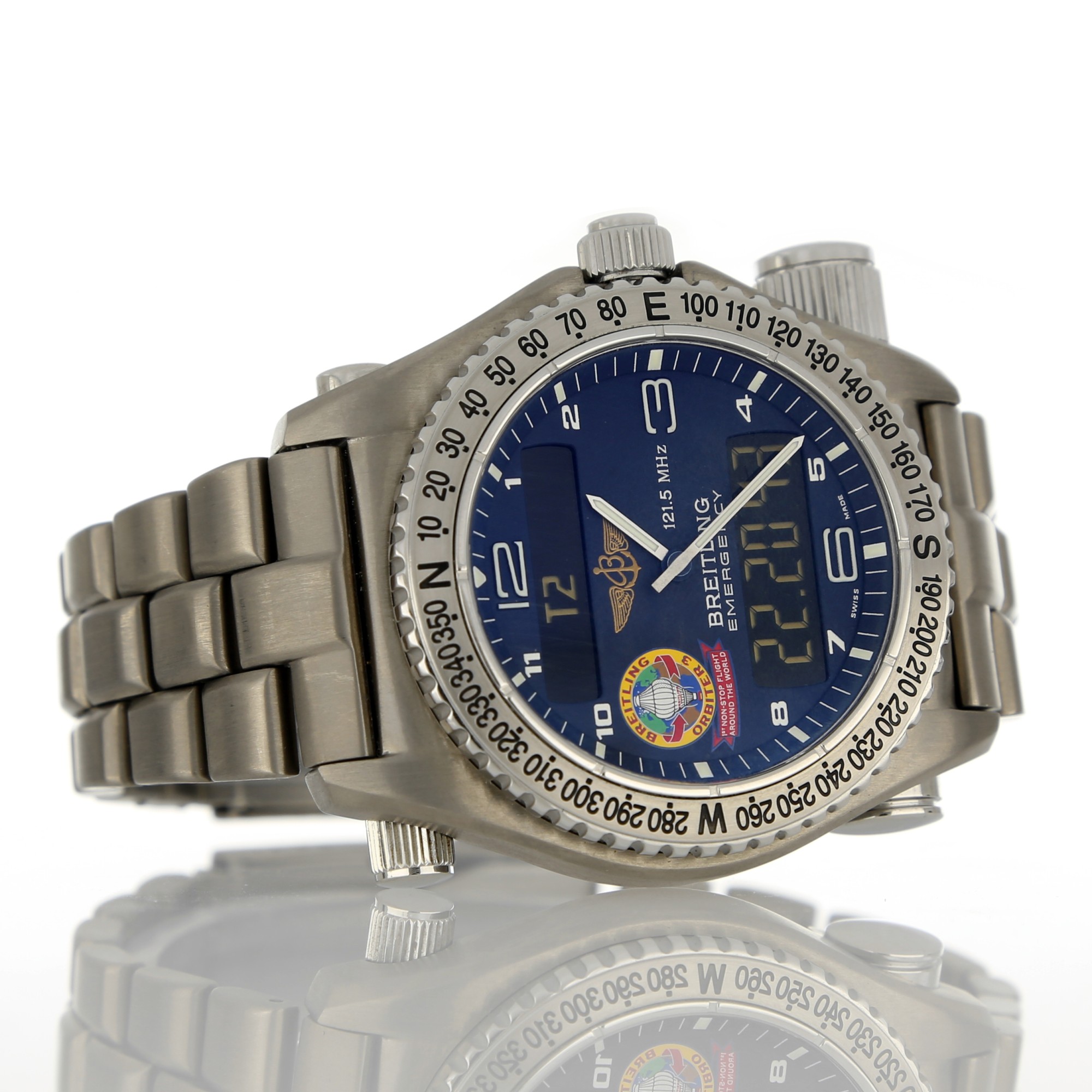 Breitling Emergency E56321