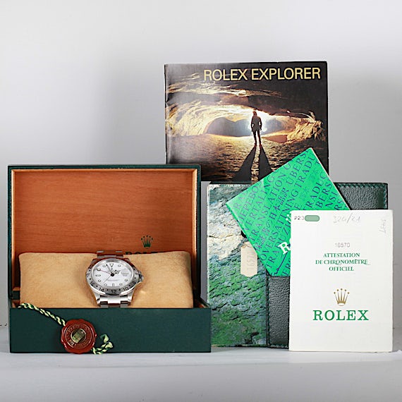 Rolex Explorer II 16570 Rolex Explorer II 16570