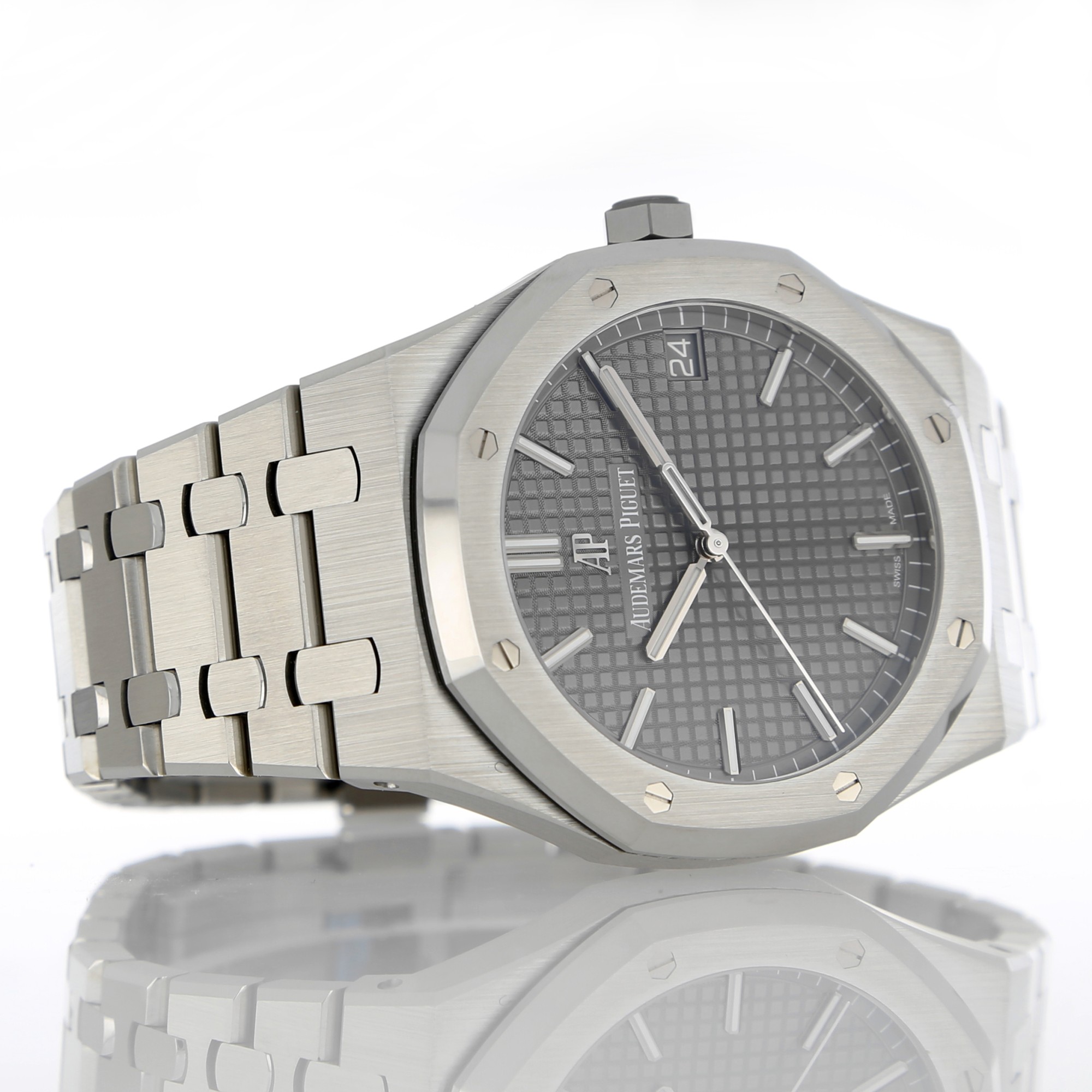 Audemars Piguet Royal Oak 15500ST.OO.1220ST.02
