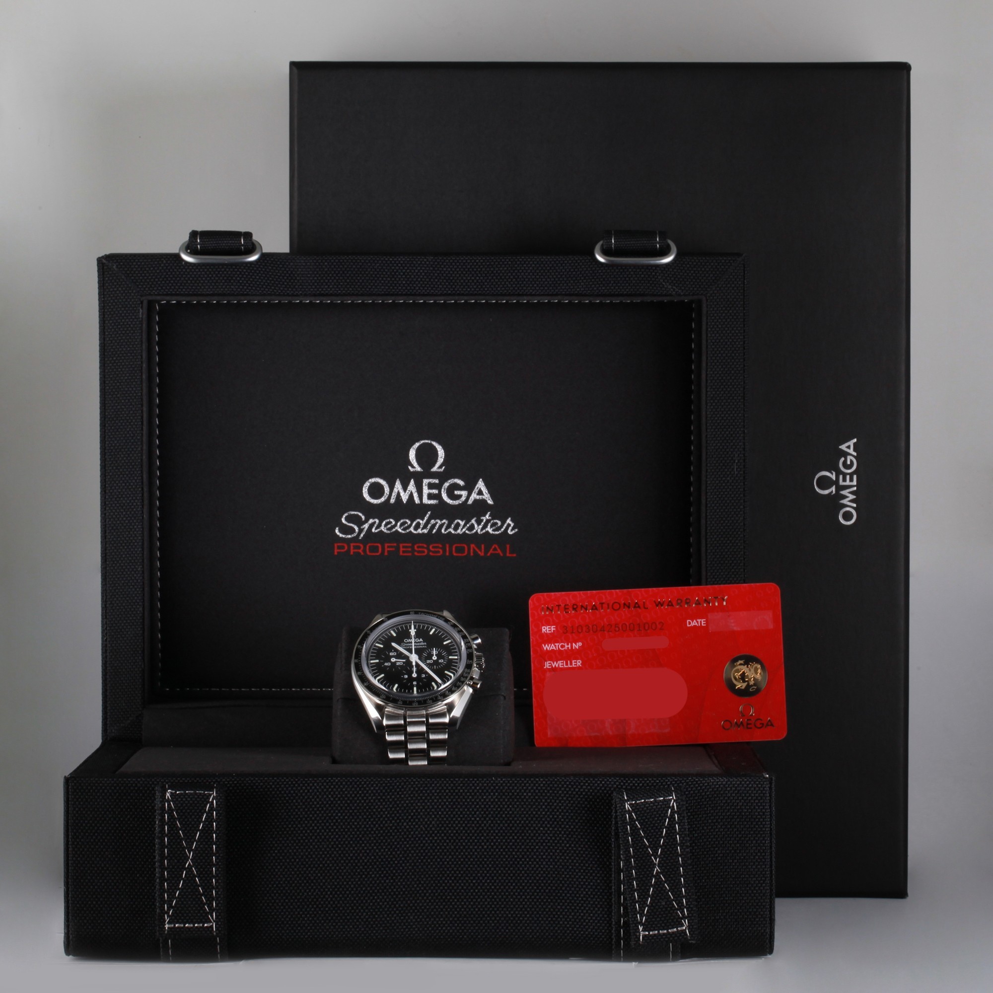 Omega Speedmaster 31030425001002