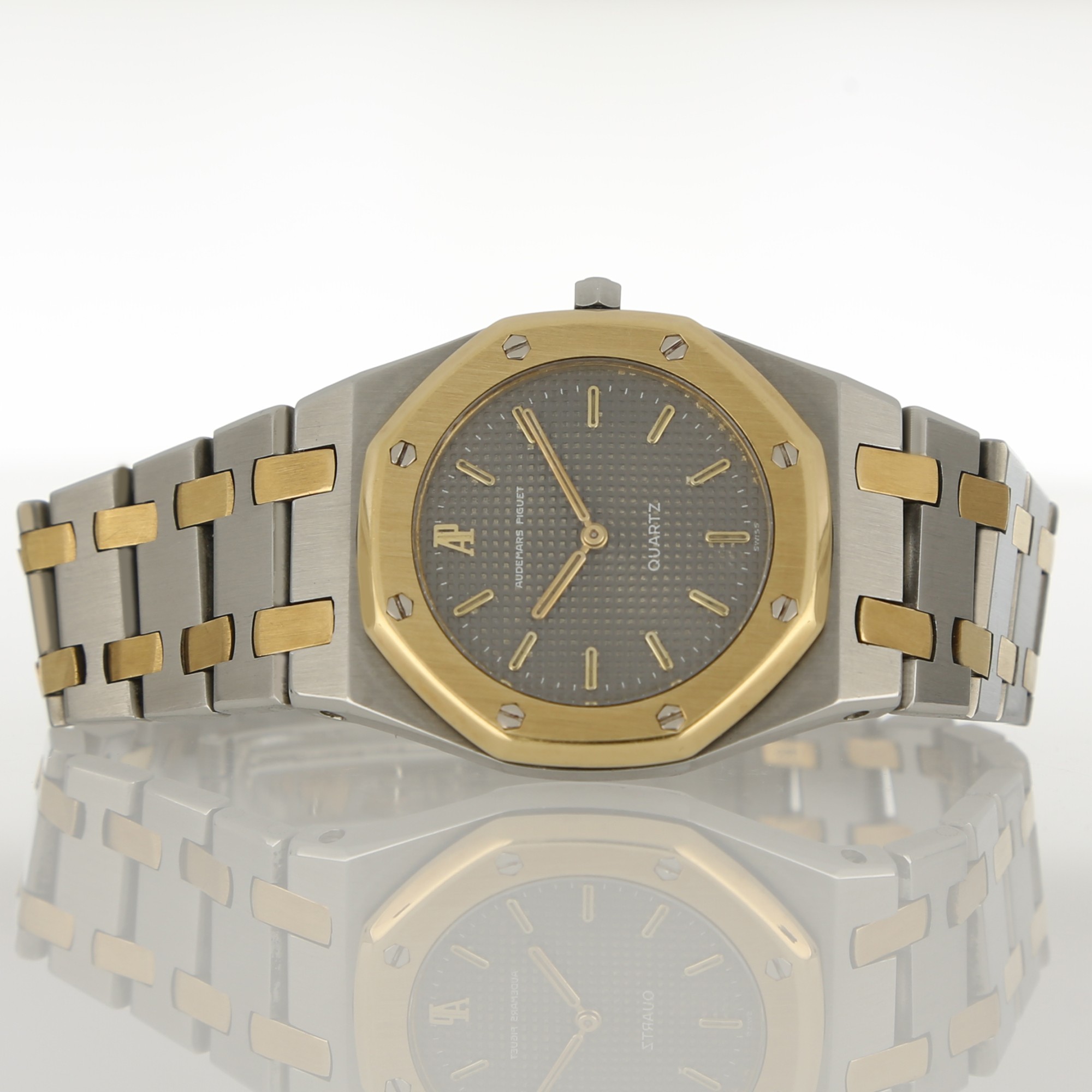Audemars Piguet Royal Oak Lady 6008SA