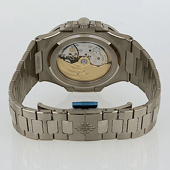 Patek Philippe Nautilus 5811/1G-001 Patek Philippe Nautilus 5811/1G-001