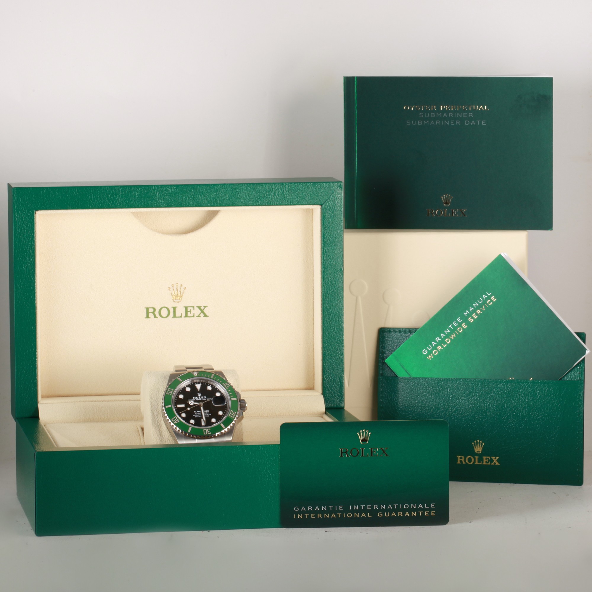Rolex Submariner 126610LV