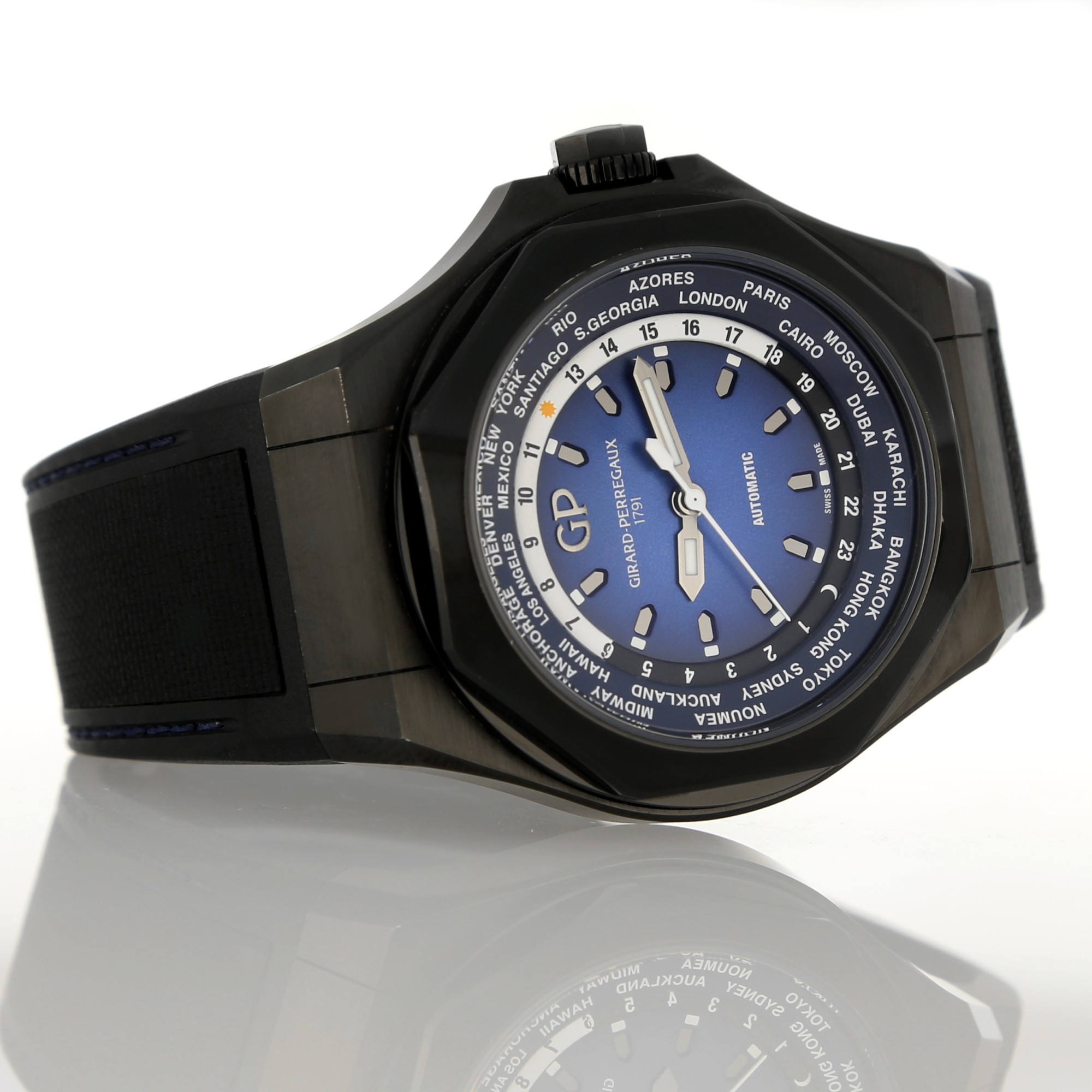 Girard Perregaux Laureato Absolute 81065-21-491-FH6A