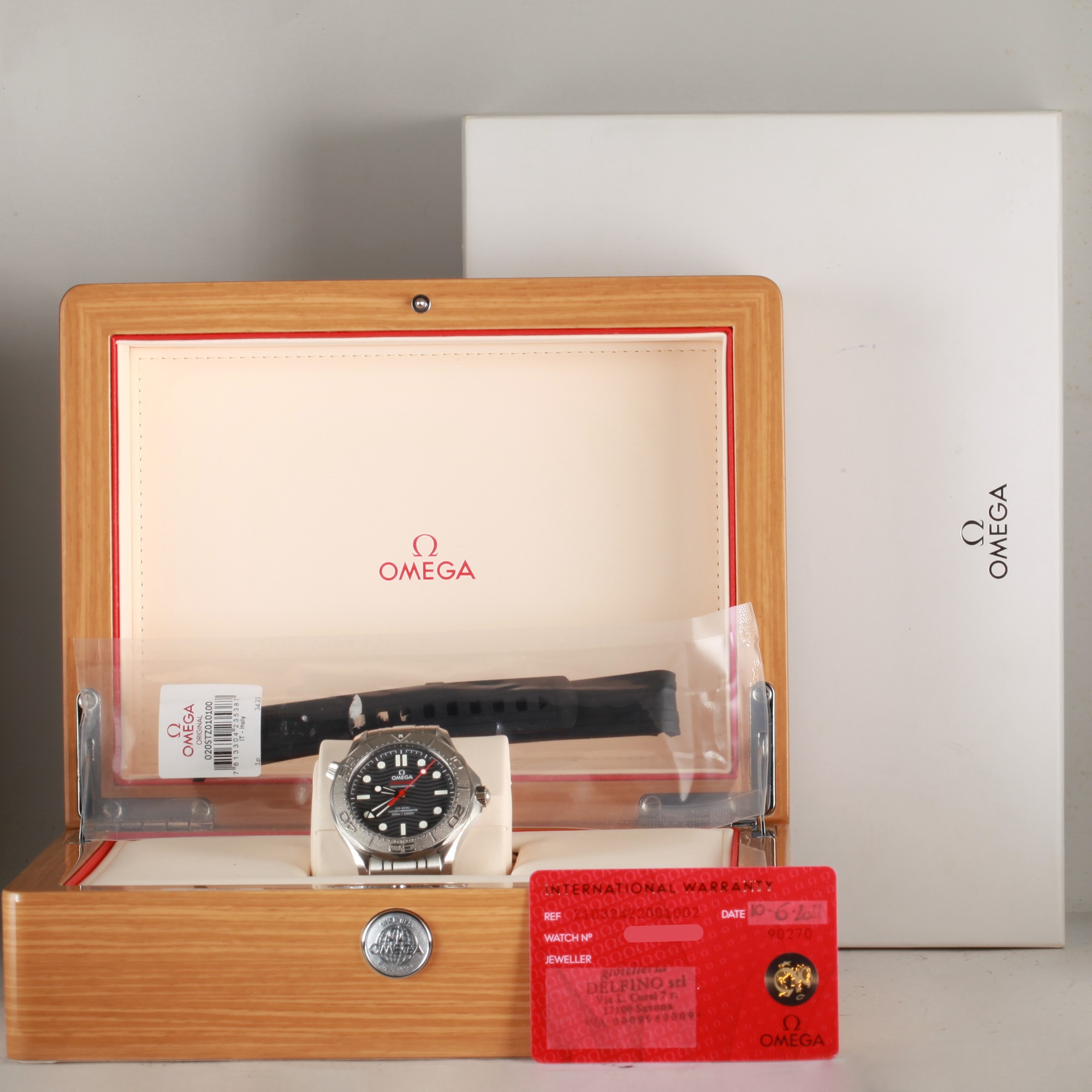 Omega Seamaster 21032422001002