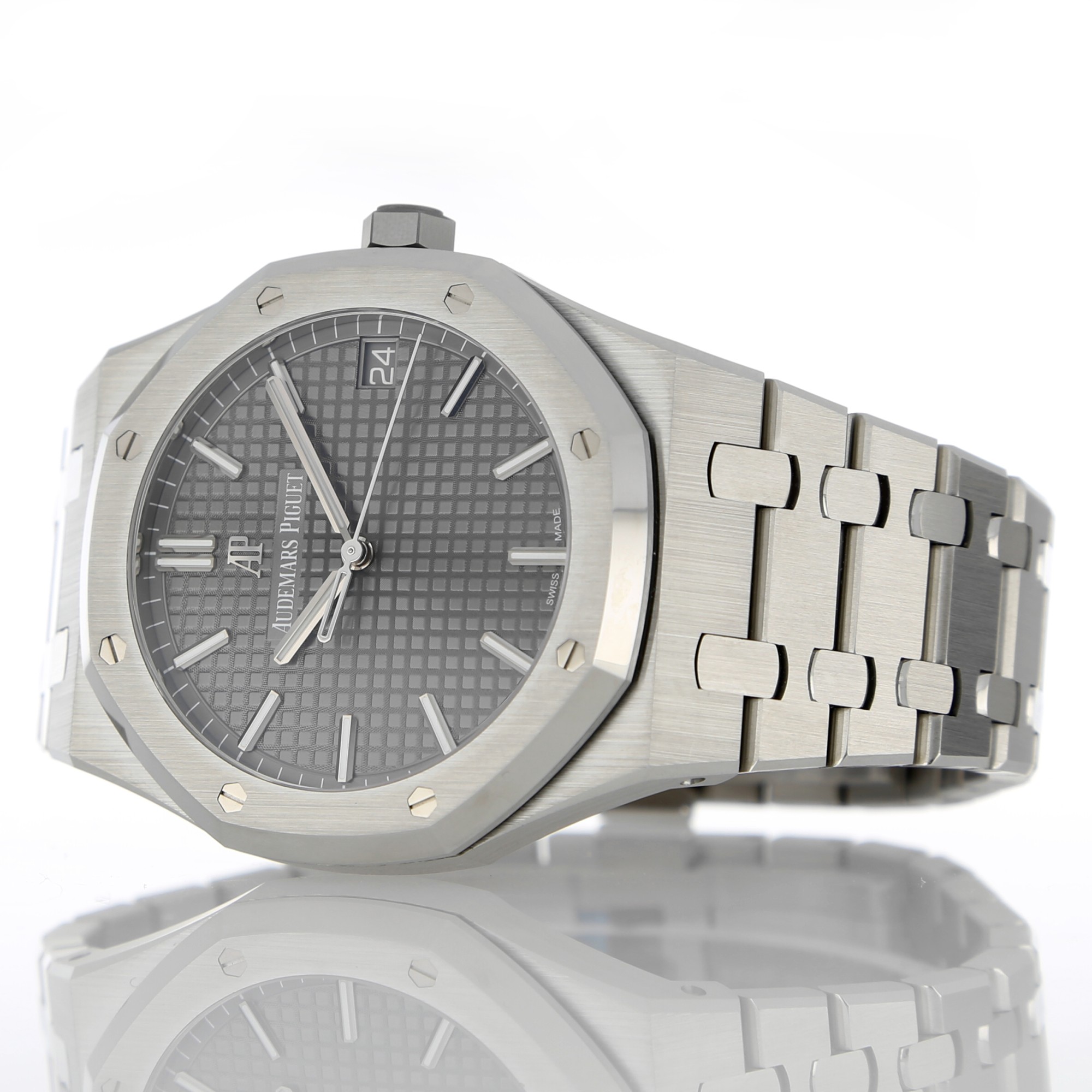 Audemars Piguet Royal Oak 15500ST.OO.1220ST.02