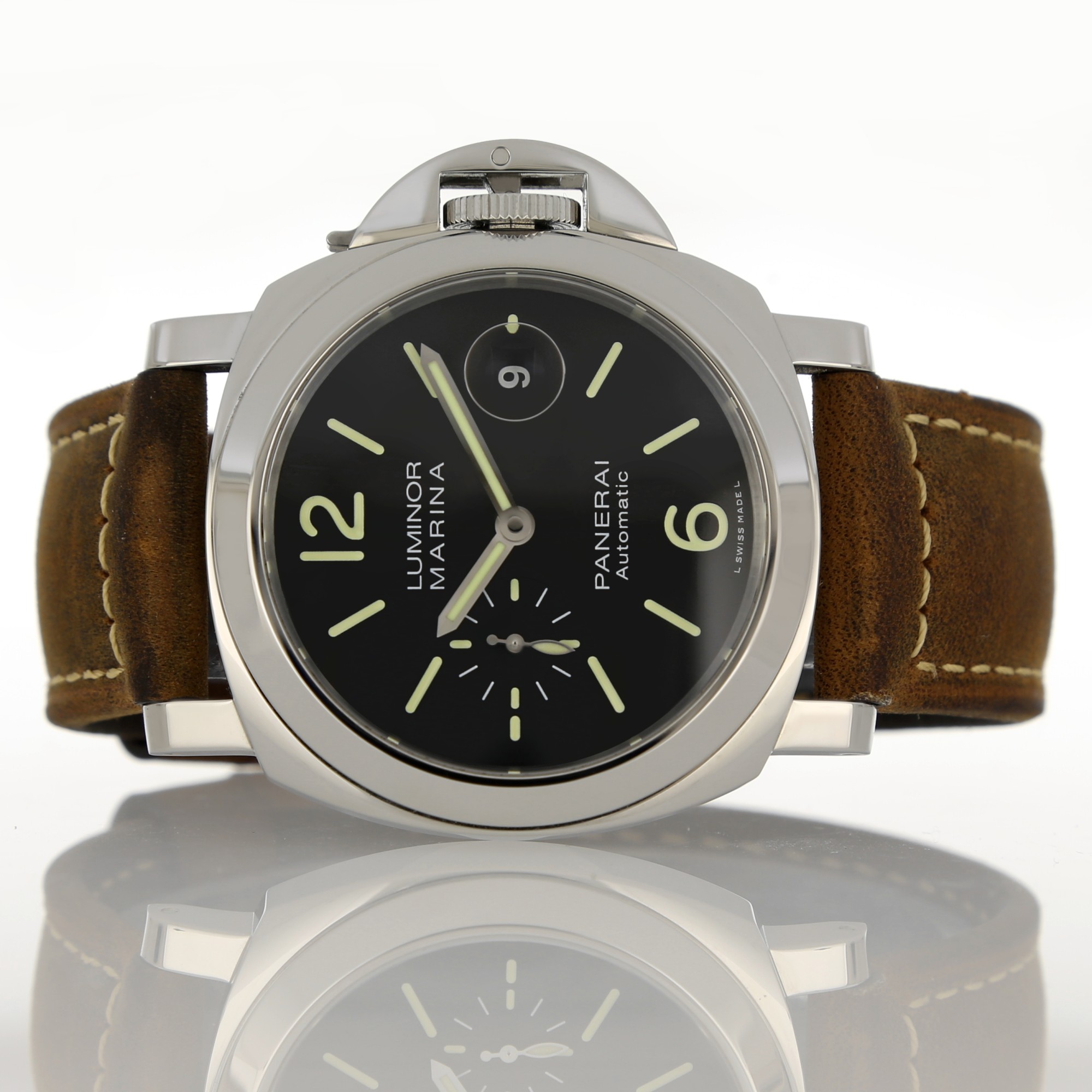 Panerai Luminor PAM01104