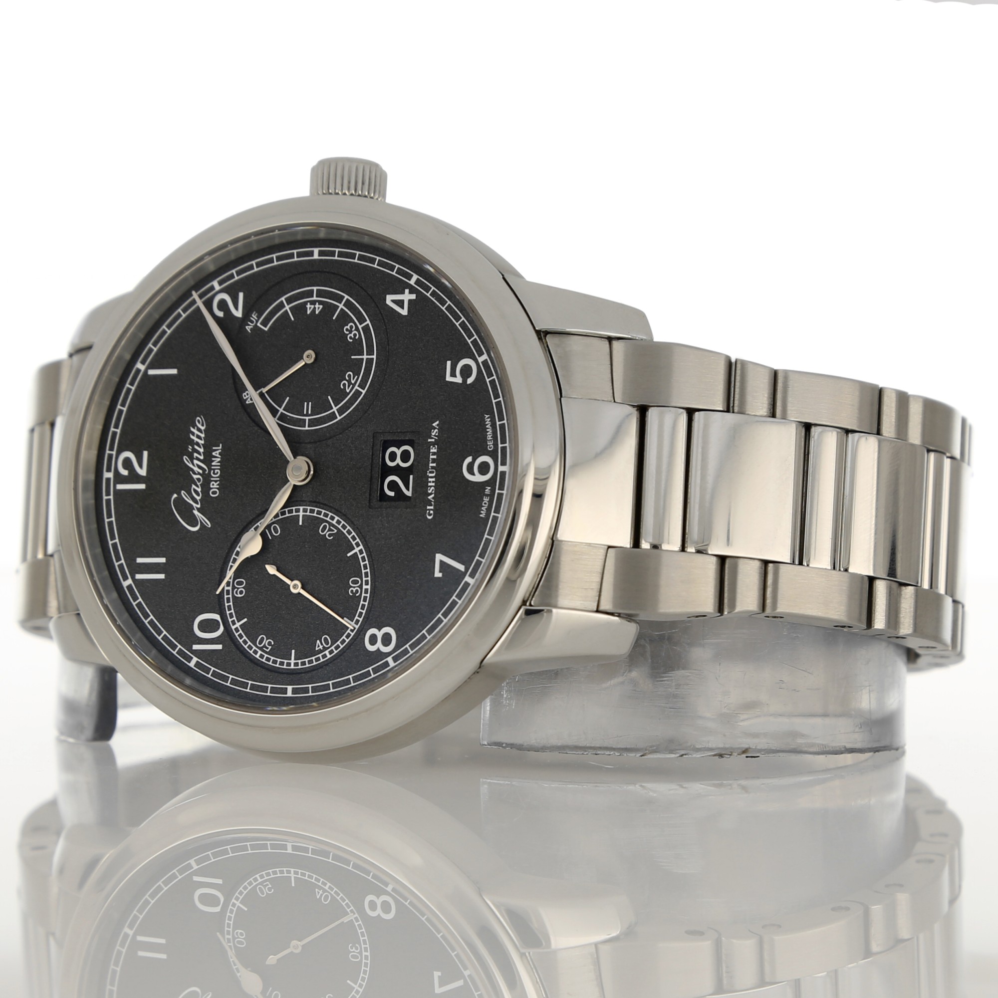 Glashütte Senator Observer 100-14-02-02-04