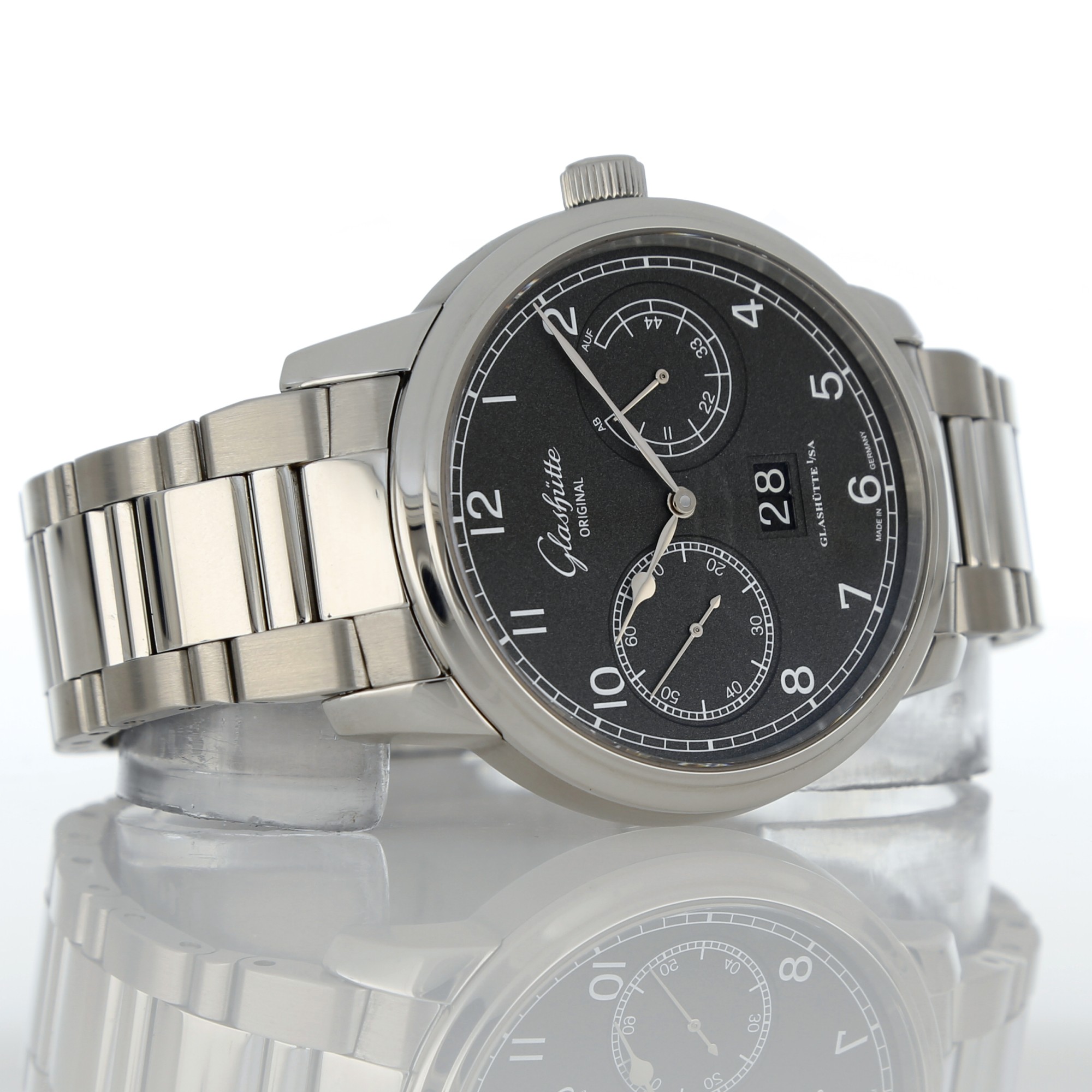 Glashütte Senator Observer 100-14-02-02-04