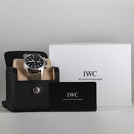 IWC Pilot Spitfire Chronograph IW387901 IWC Pilot Spitfire Chronograph IW387901