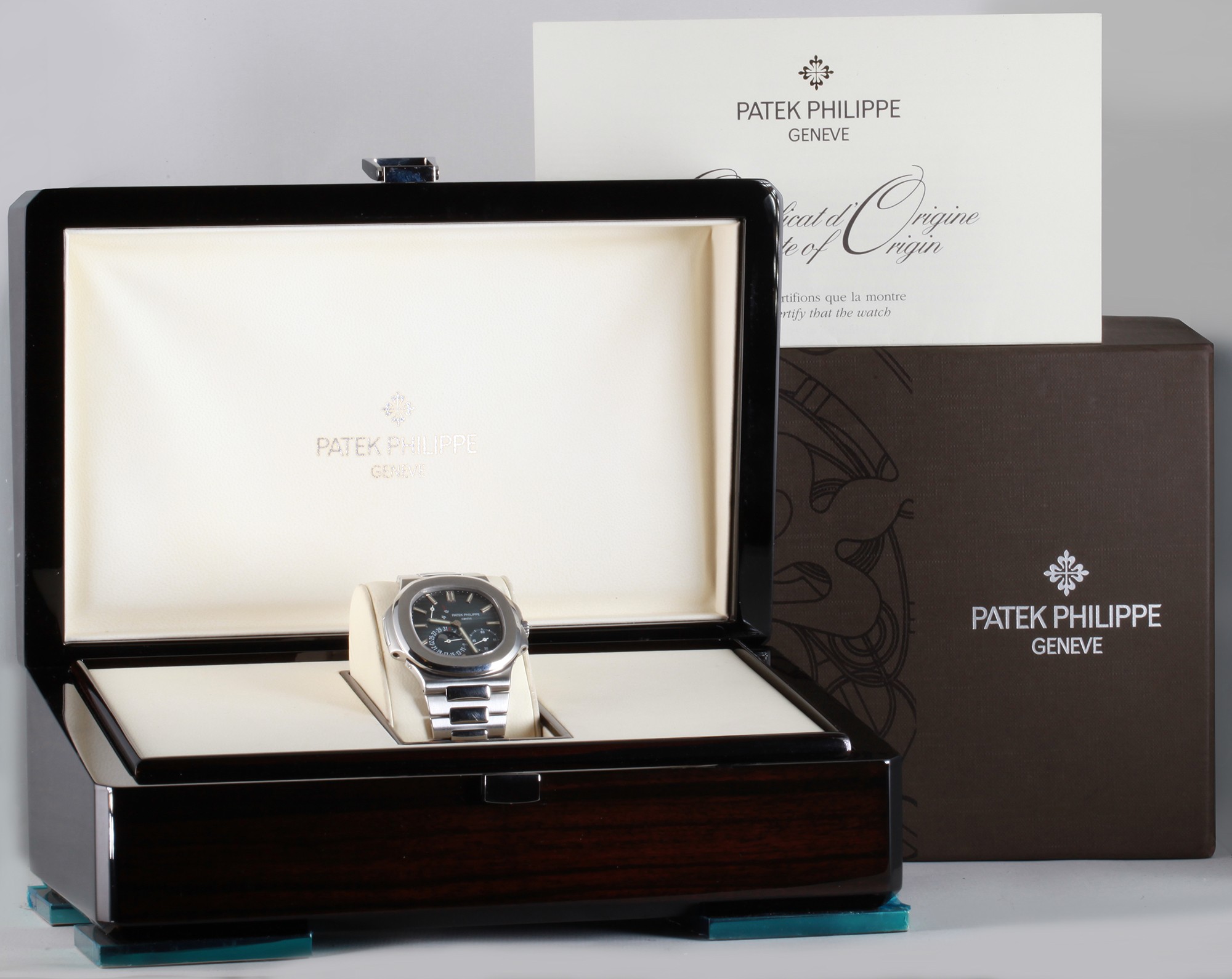 Patek Philippe Nautilus 5712/1A