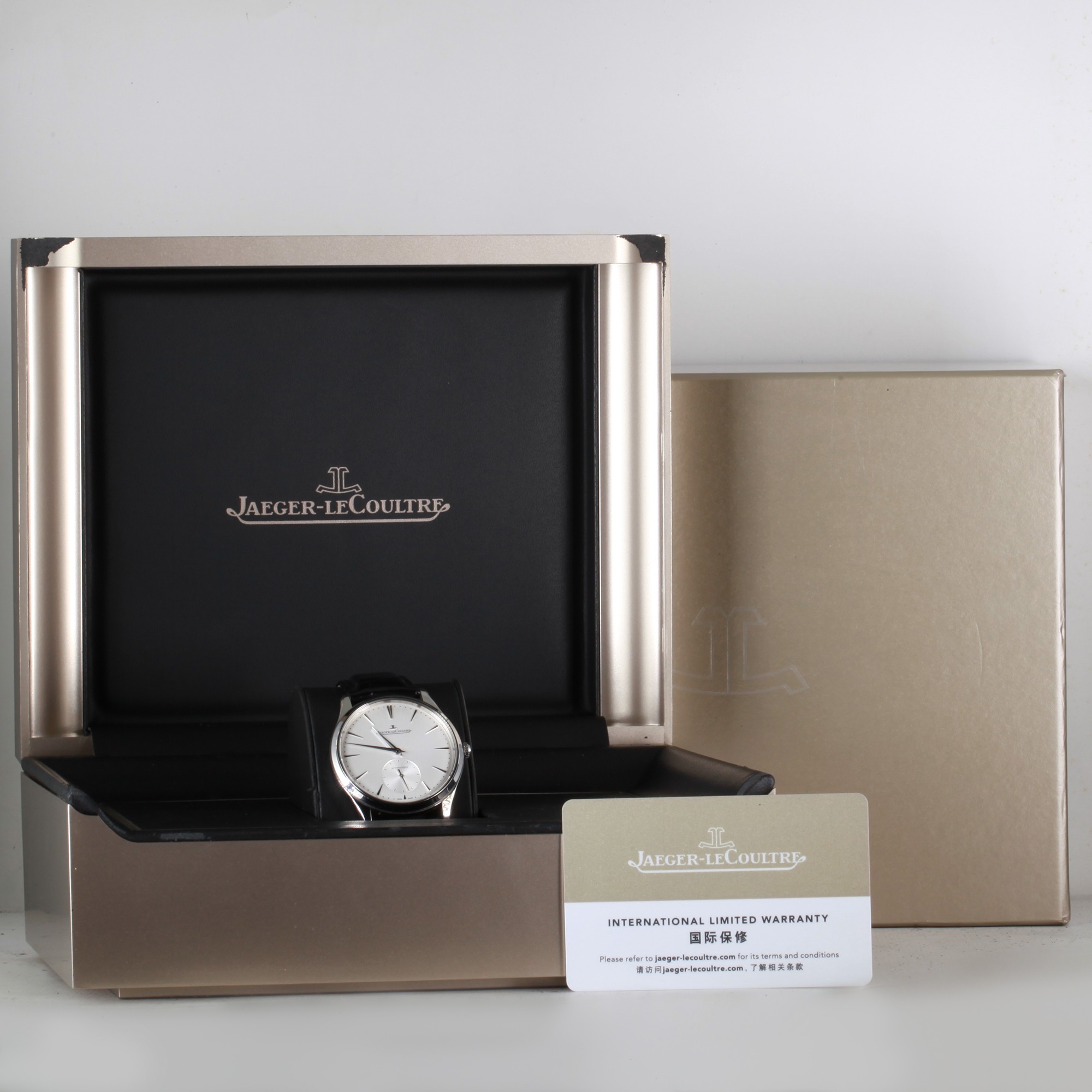 Jaeger Le Coultre Master Ultra Thin 109.8.90.S - Q1218420