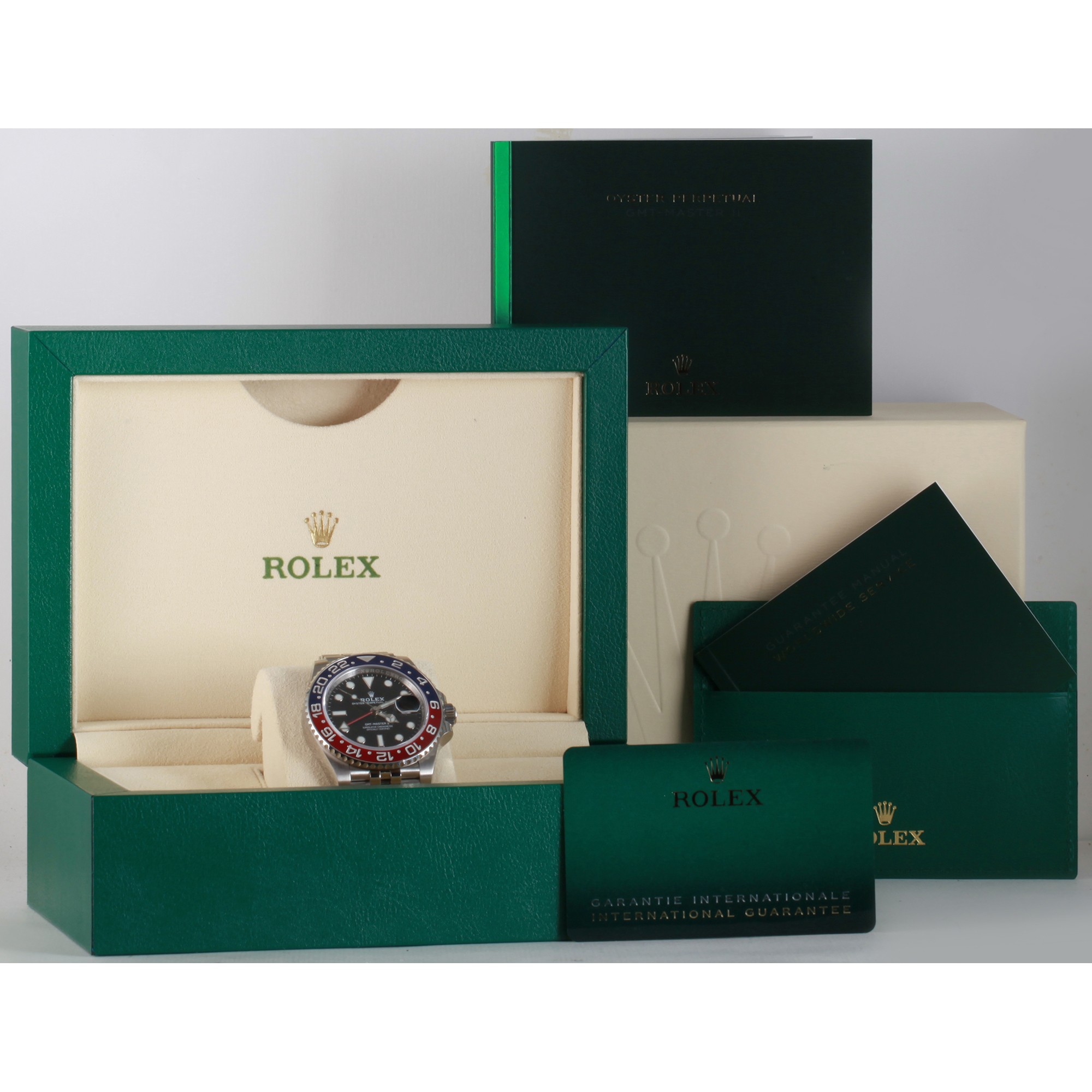 Rolex GMT-Master 126710BLRO
