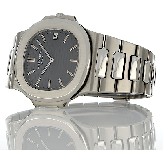 Patek Philippe Nautilus 3700 Patek Philippe Nautilus 3700