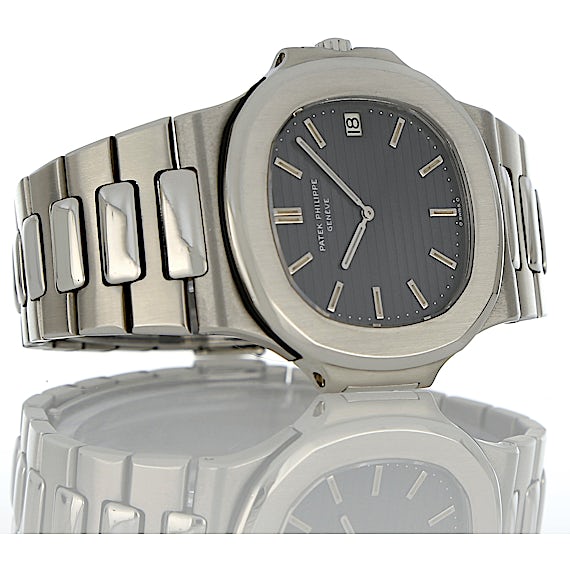 Patek Philippe Nautilus 3700 Patek Philippe Nautilus 3700