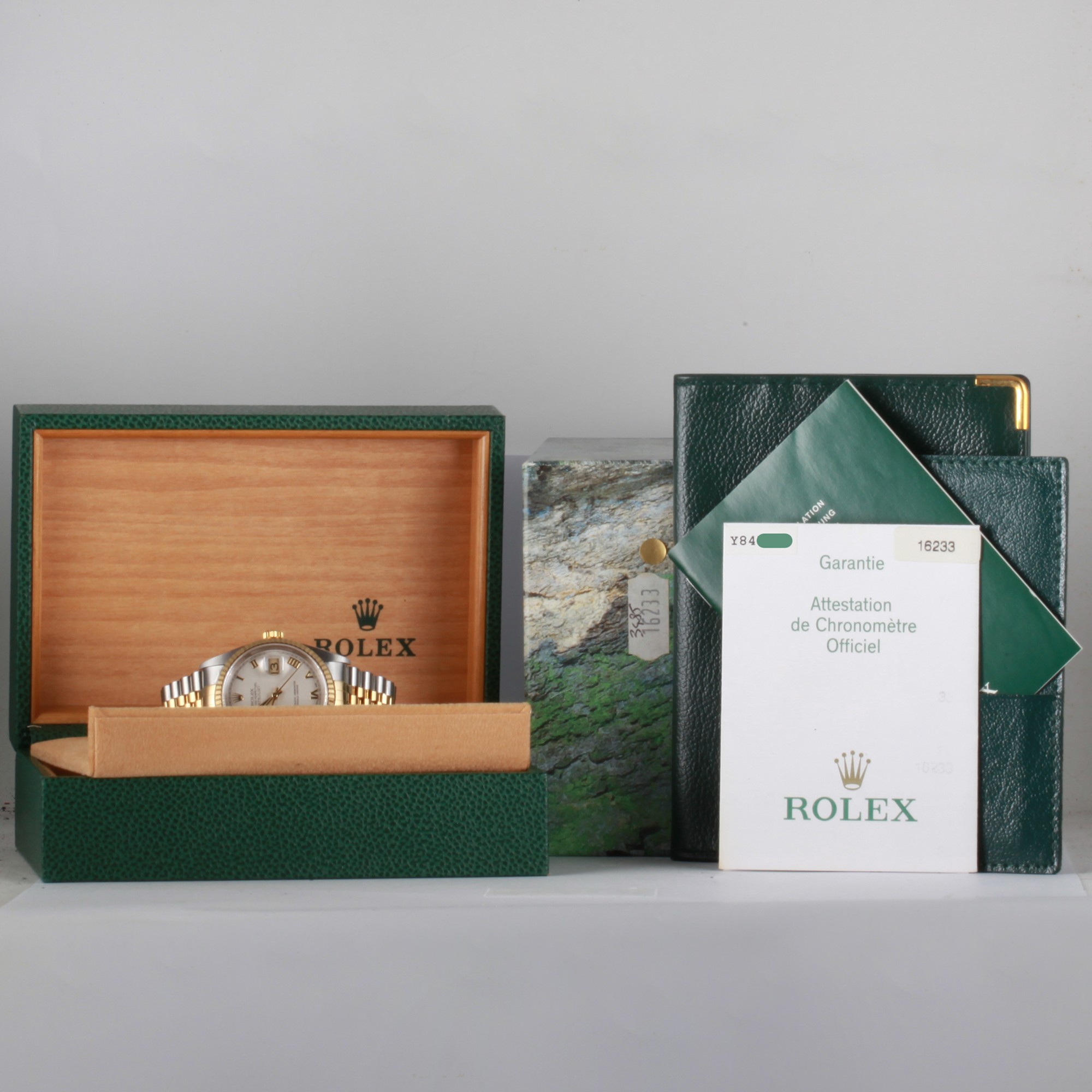 Rolex Date Just 16233