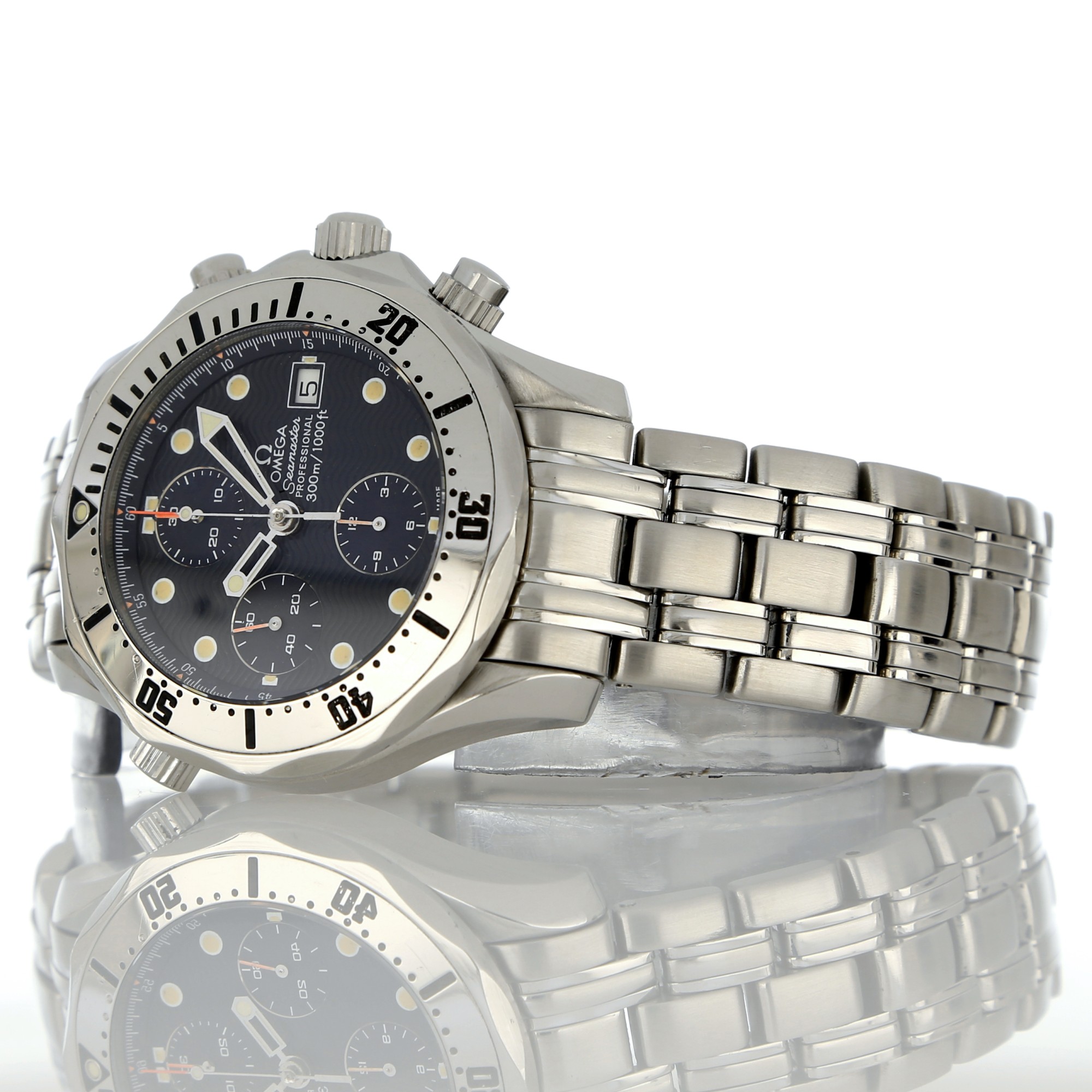 Omega Seamaster 25988600