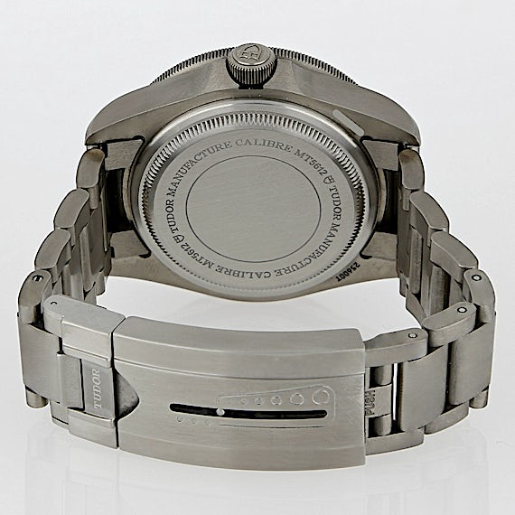 Tudor Pelagos 25600TB Tudor Pelagos 25600TB