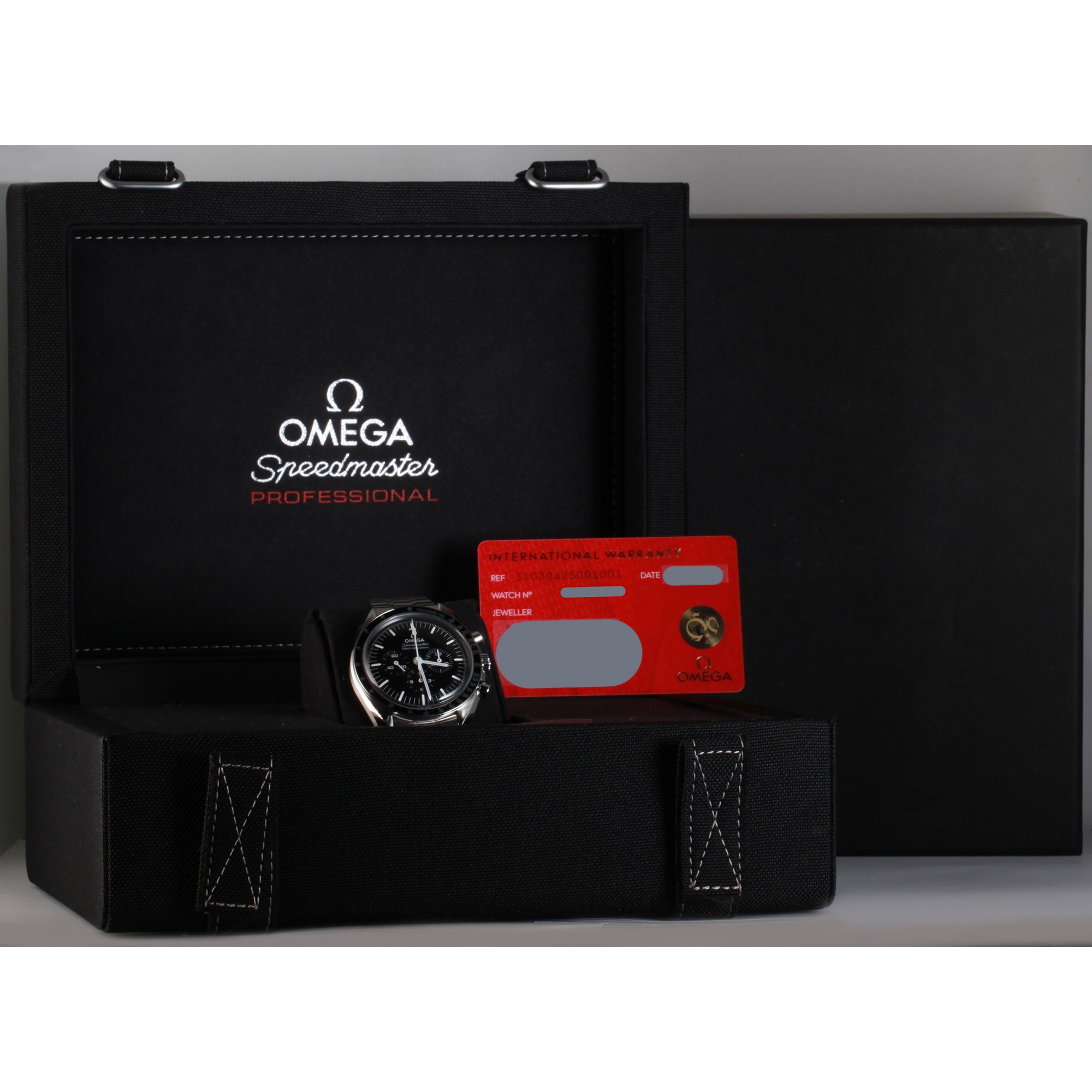 Omega Speedmaster 31030425001001