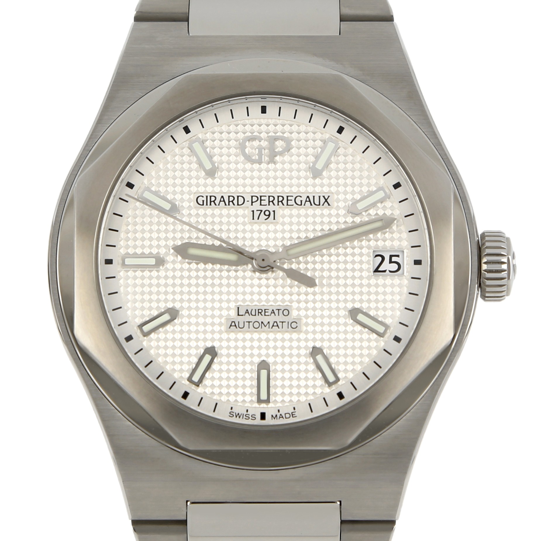 Girard Perregaux Laureato 81010-11-131-11A