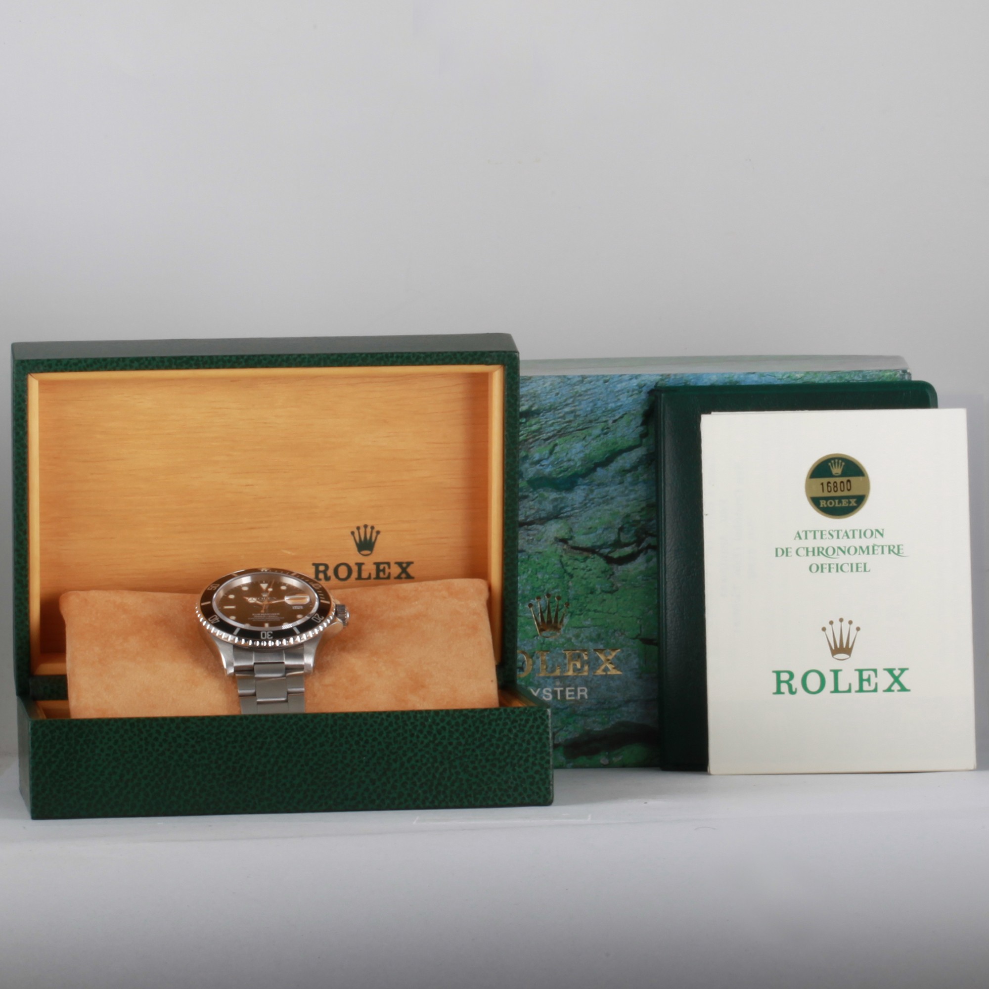 Rolex Submariner 16800