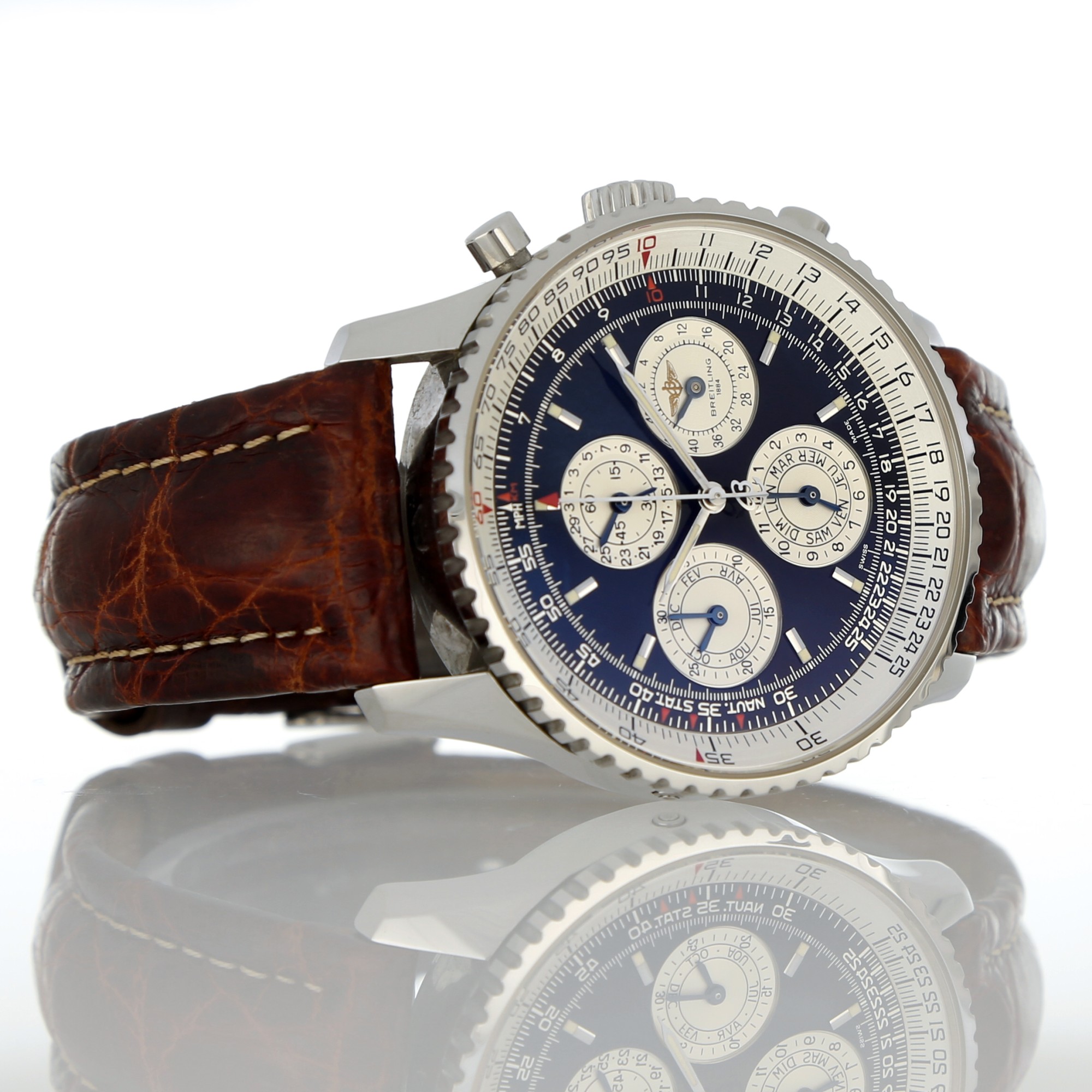 Breitling Navitimer A38022